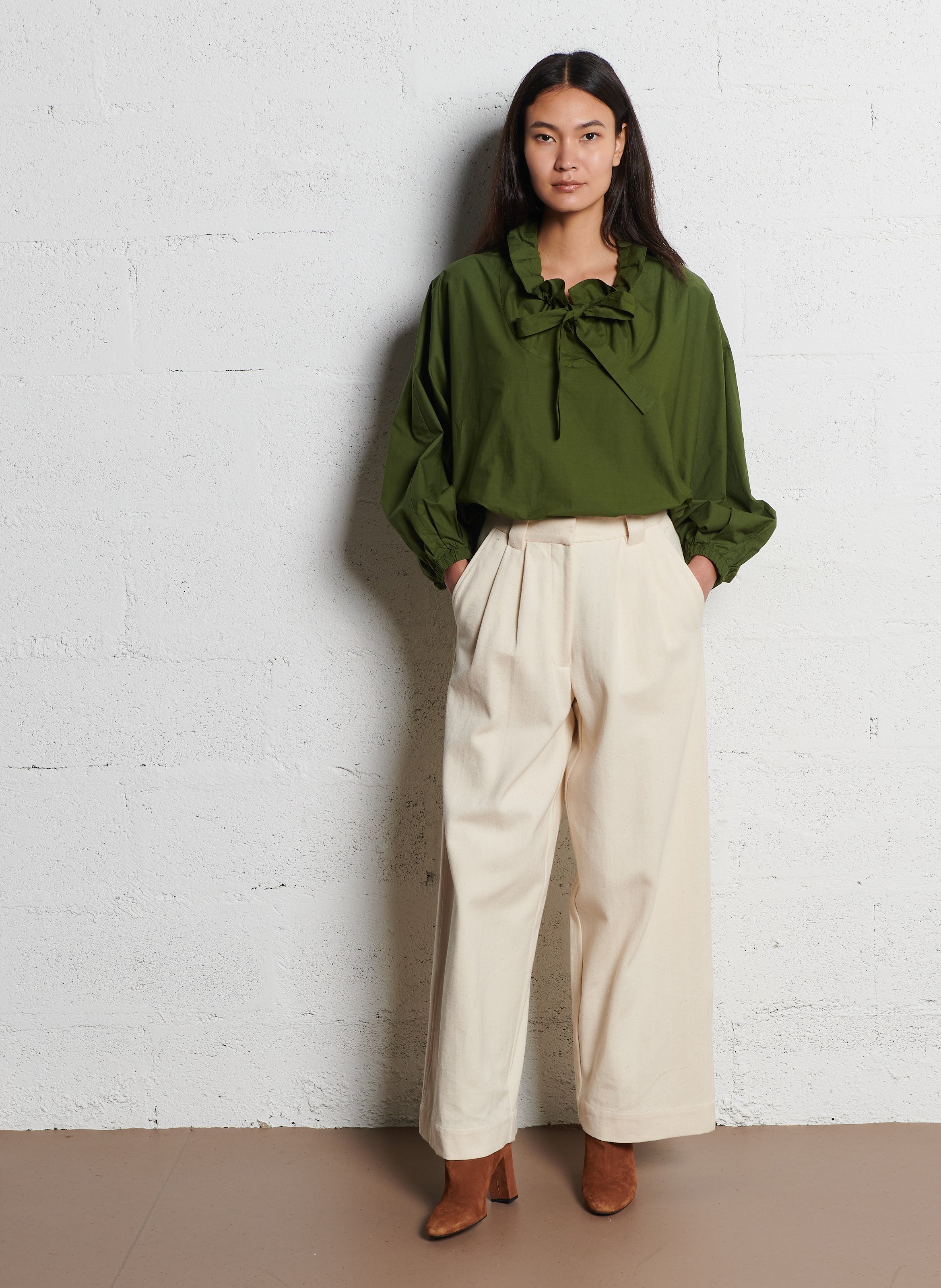 Pantalon large à pinces taille haute V DE VINSTER Beige