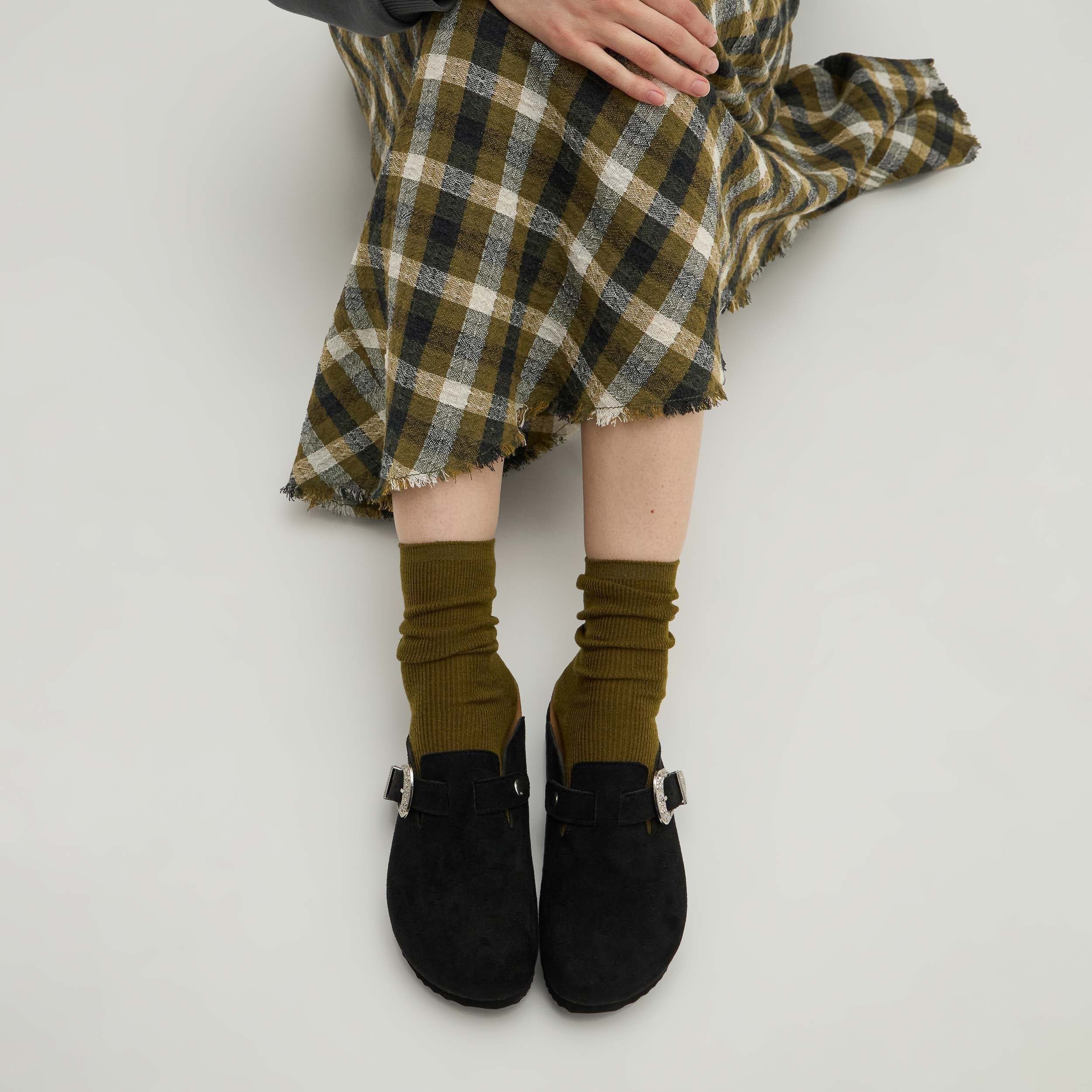 Sabots en fausse fourrure VANESSA WU Noir