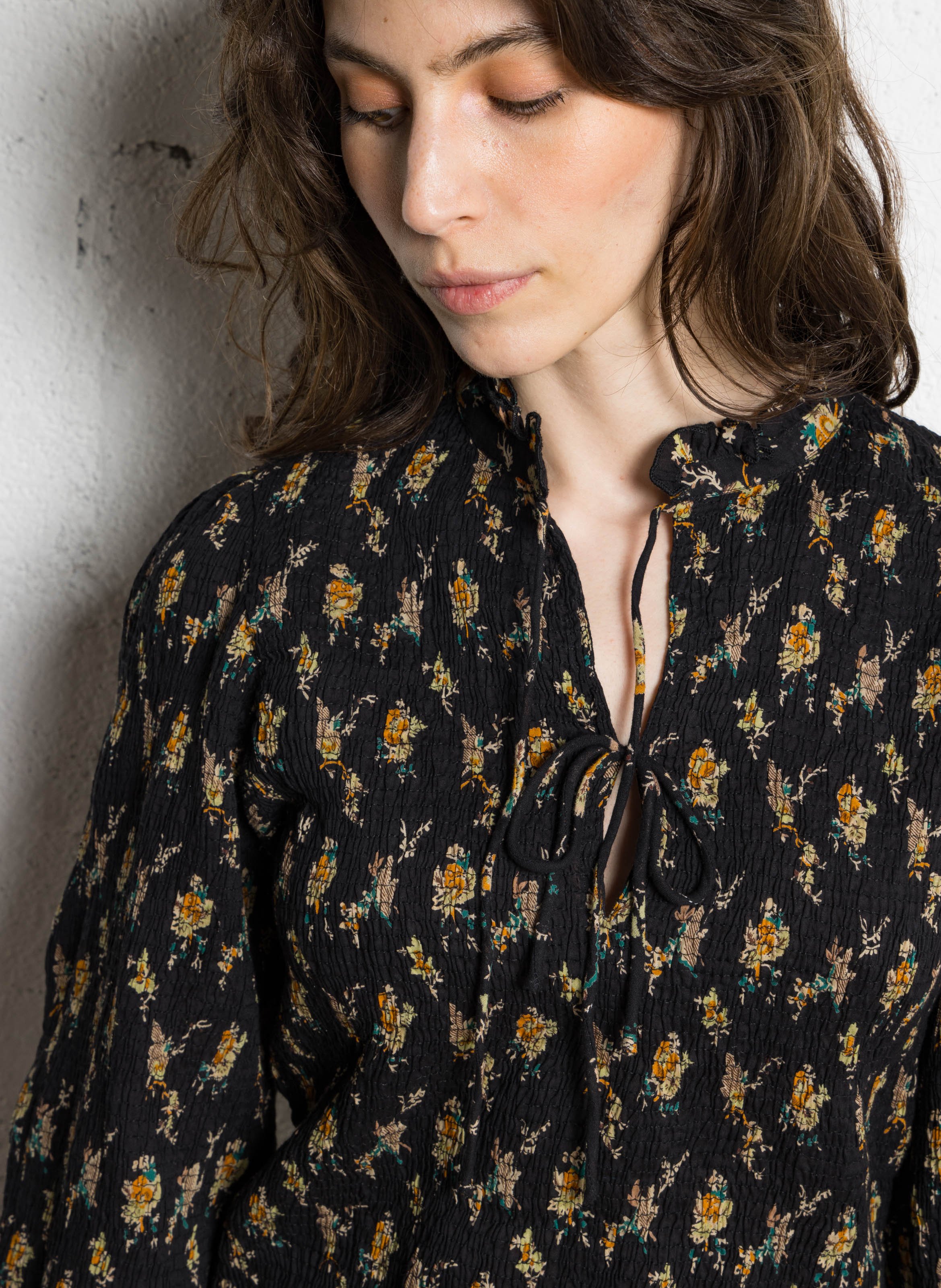 Bedruckte Bluse mit Falten aus Baumwolle ANTIK BATIK Schwarz