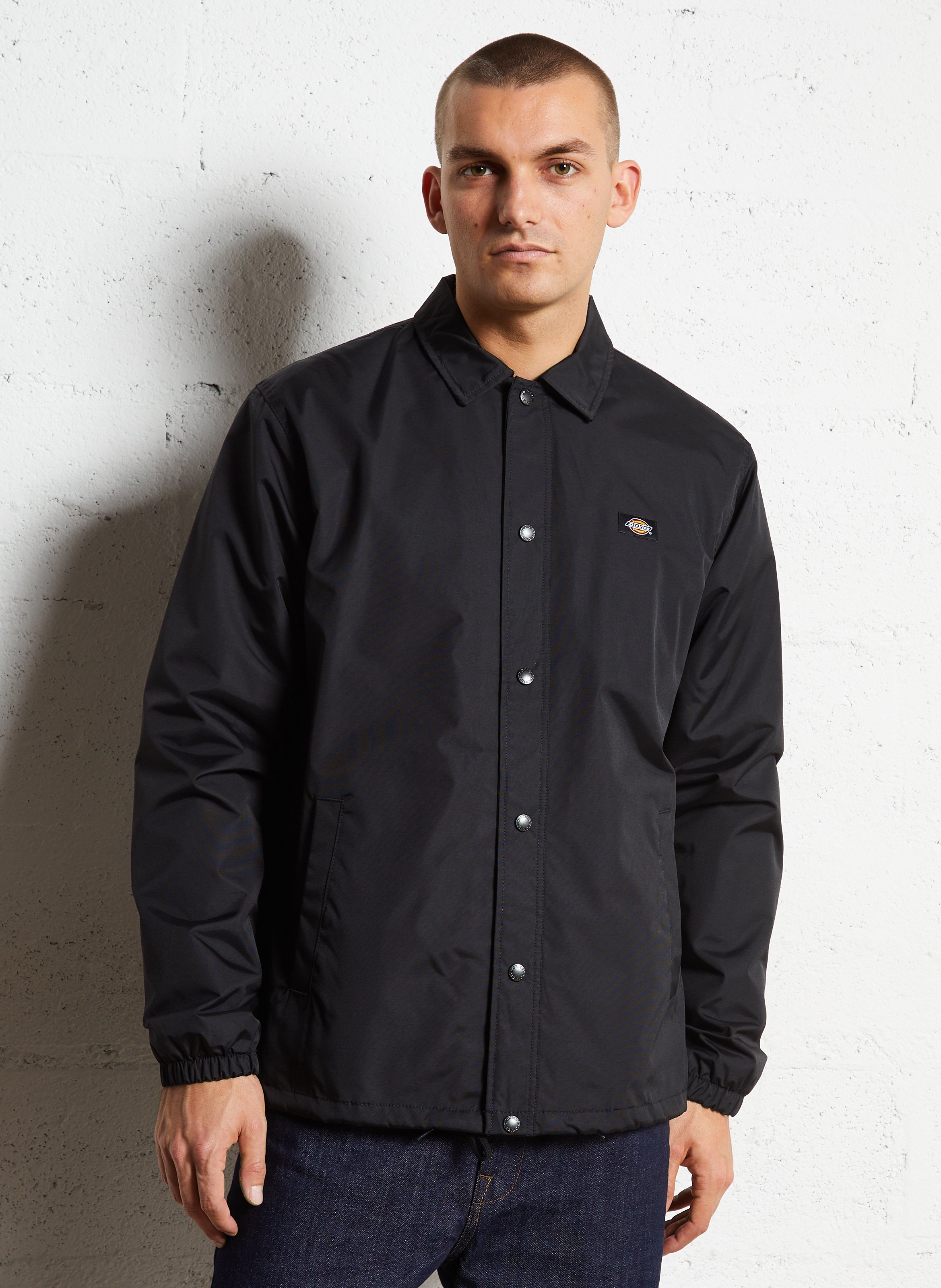 Jack met klassieke kraag DICKIES Zwart