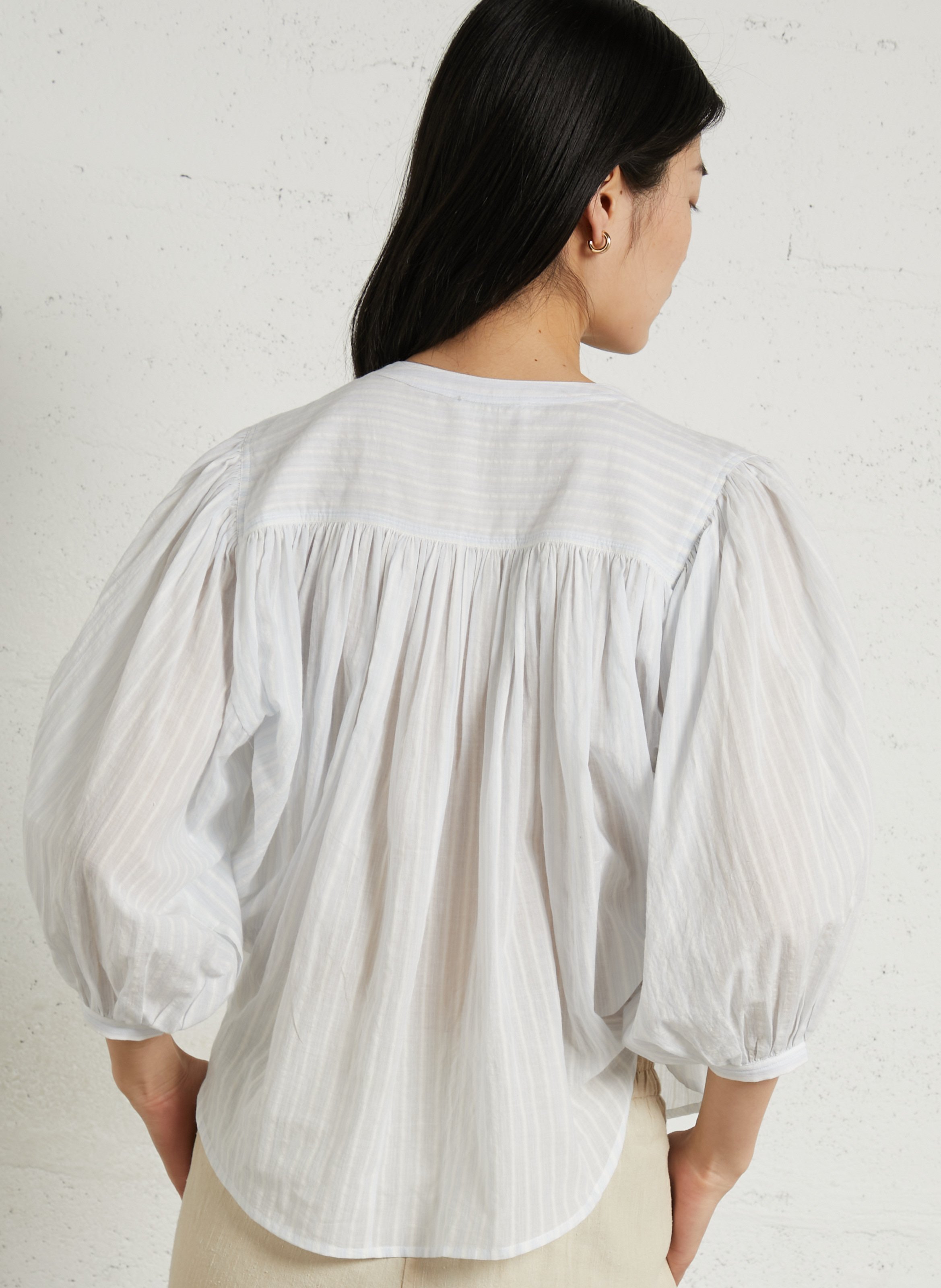 Baumwollbluse mit Rundhalsausschnitt BELLA JONES Blau