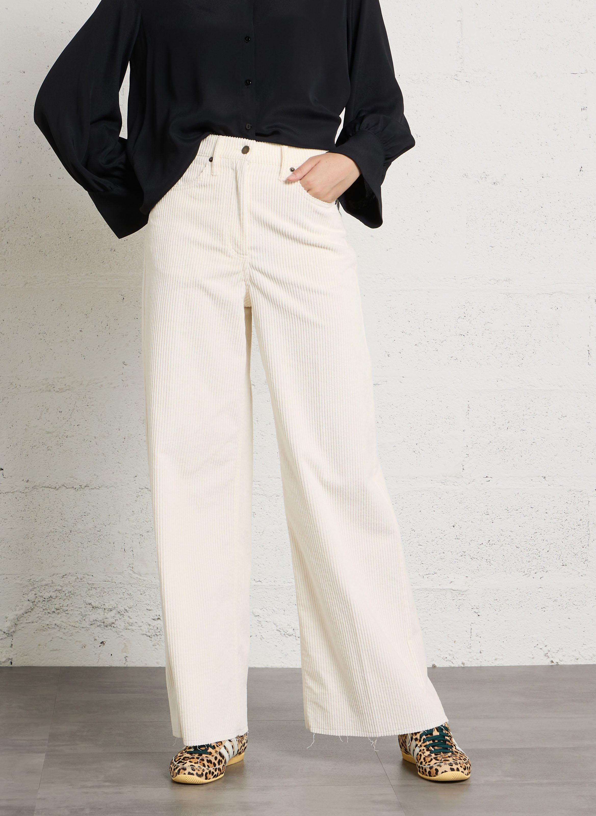 Pantalon droit en velours côtelé de coton MOMONI