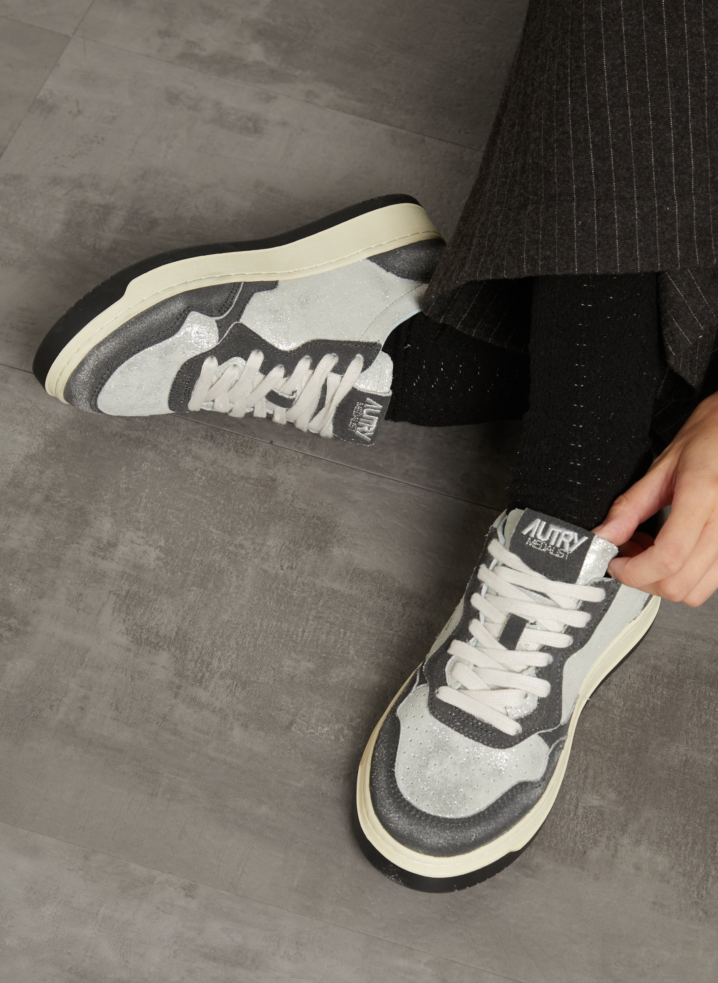 Low-top leather mix sneakers AUTRY Silver