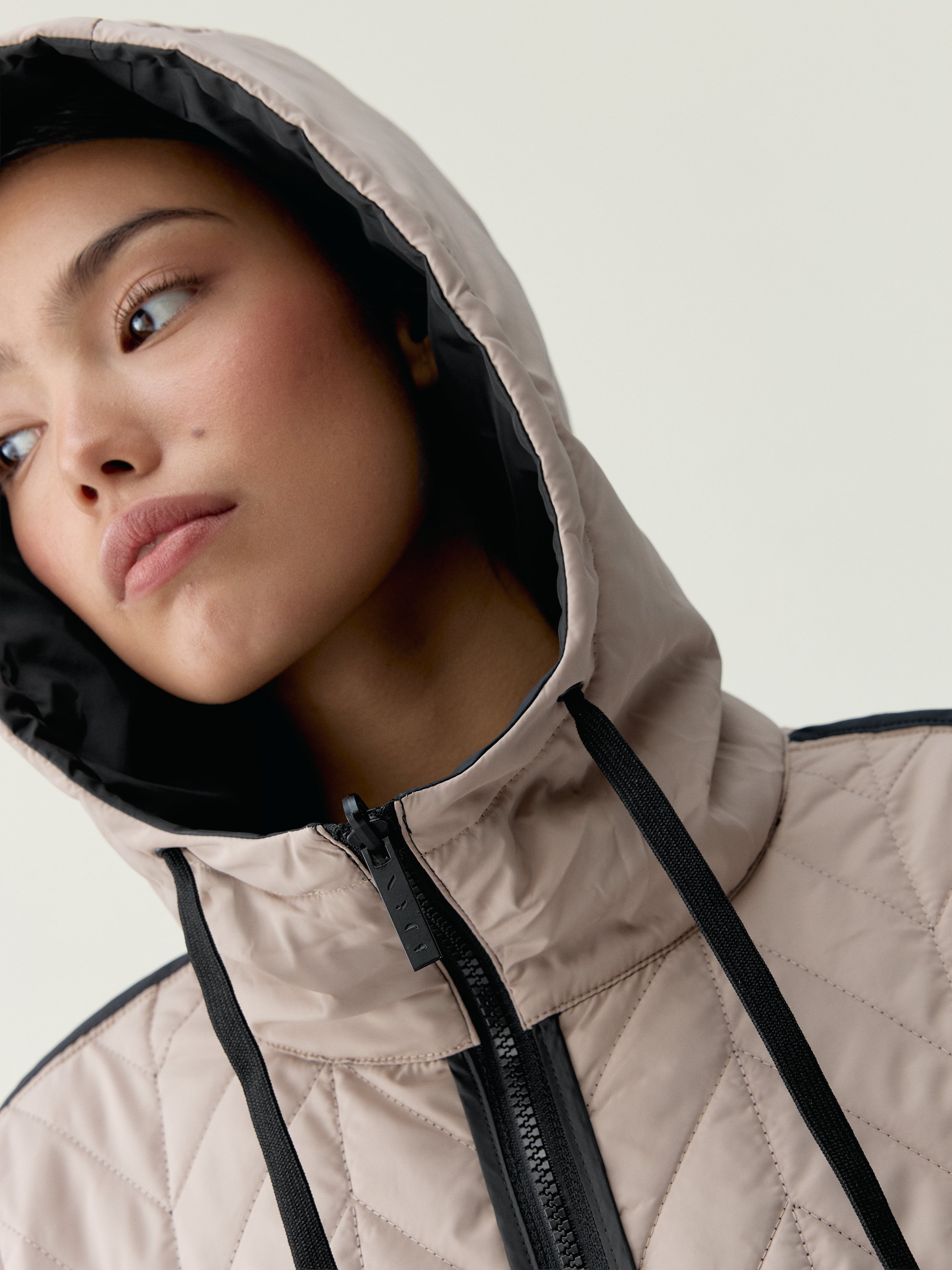 Women's reversible hooded sports coat BORN Black
