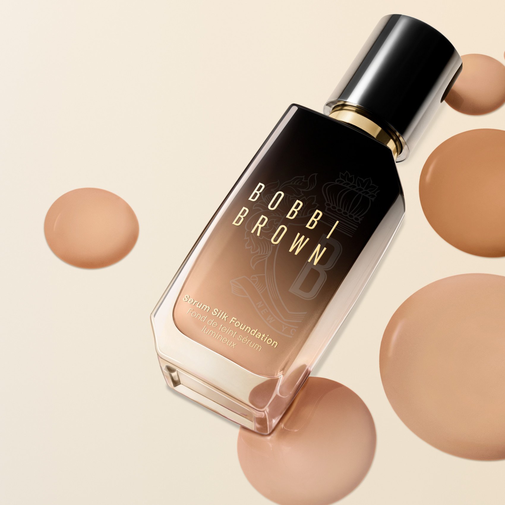 Serum Silk Foundation - Fond de teint révélateur d'éclat | Warm beige BOBBI BROWN Beauté
