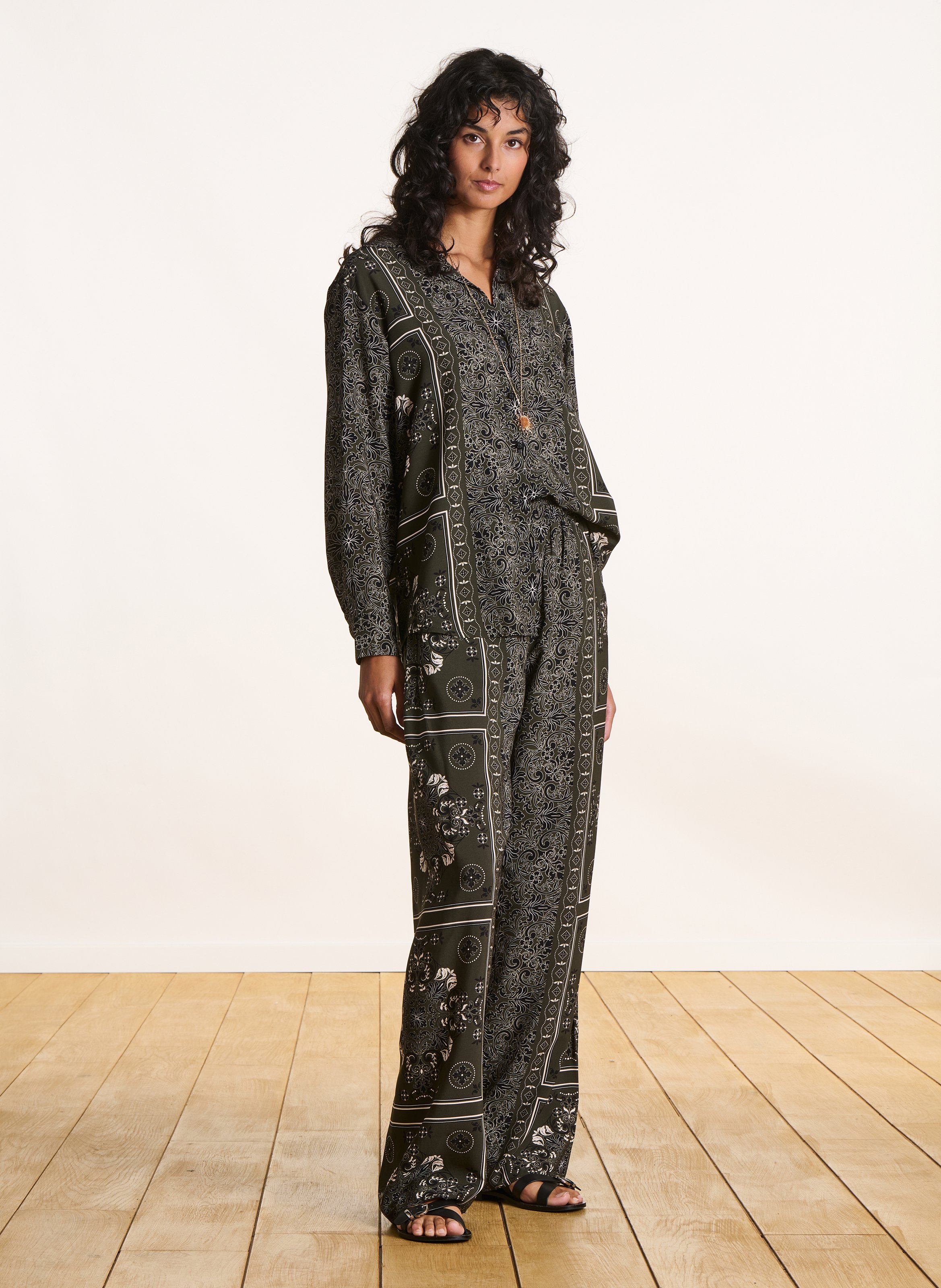 Chemise droite col classique LA FEE MARABOUTEE Vert