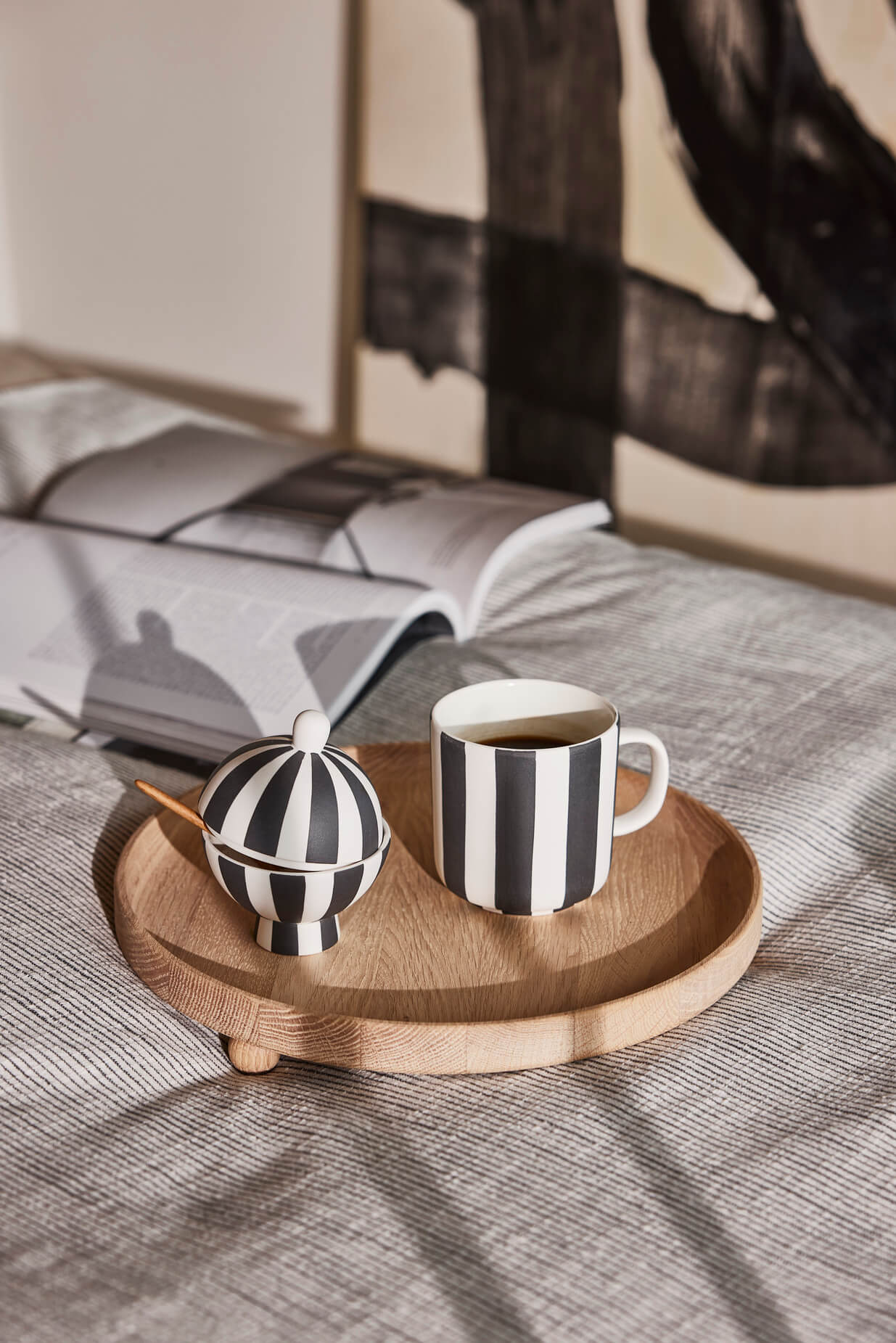 Stoneware mug OYOY LIVING DESIGN Black