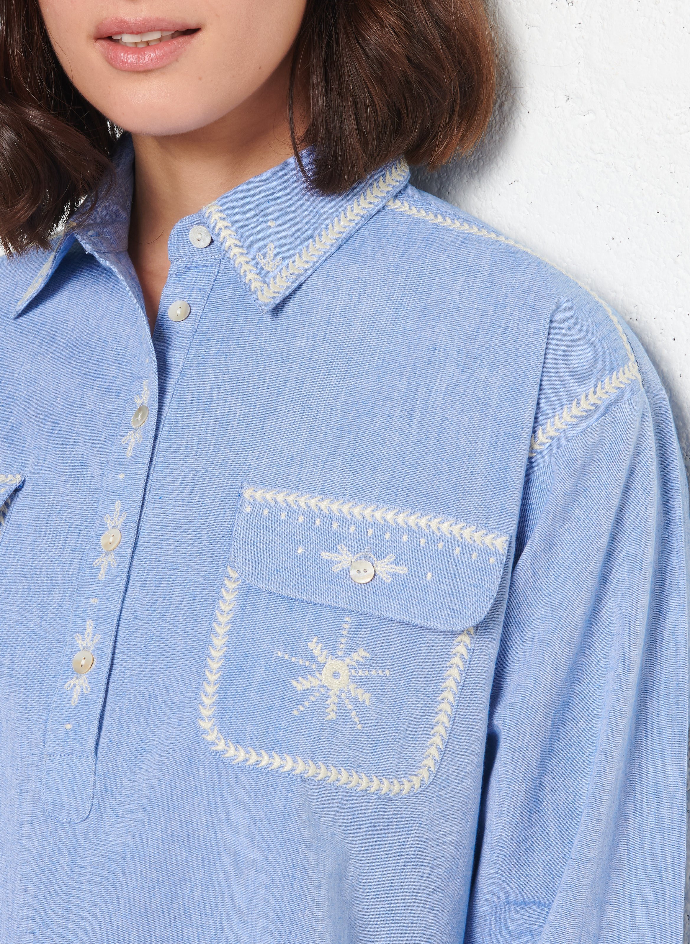 Oversized blouse with classic embroidered collar in cotton HOD PARIS Blue