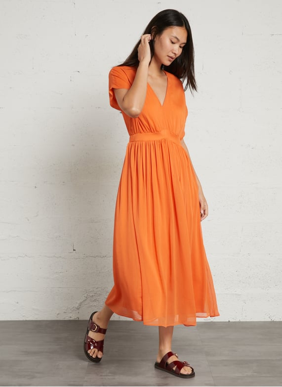 orange dress express Body Contour V-wire Color Block Midi Sweater Dress