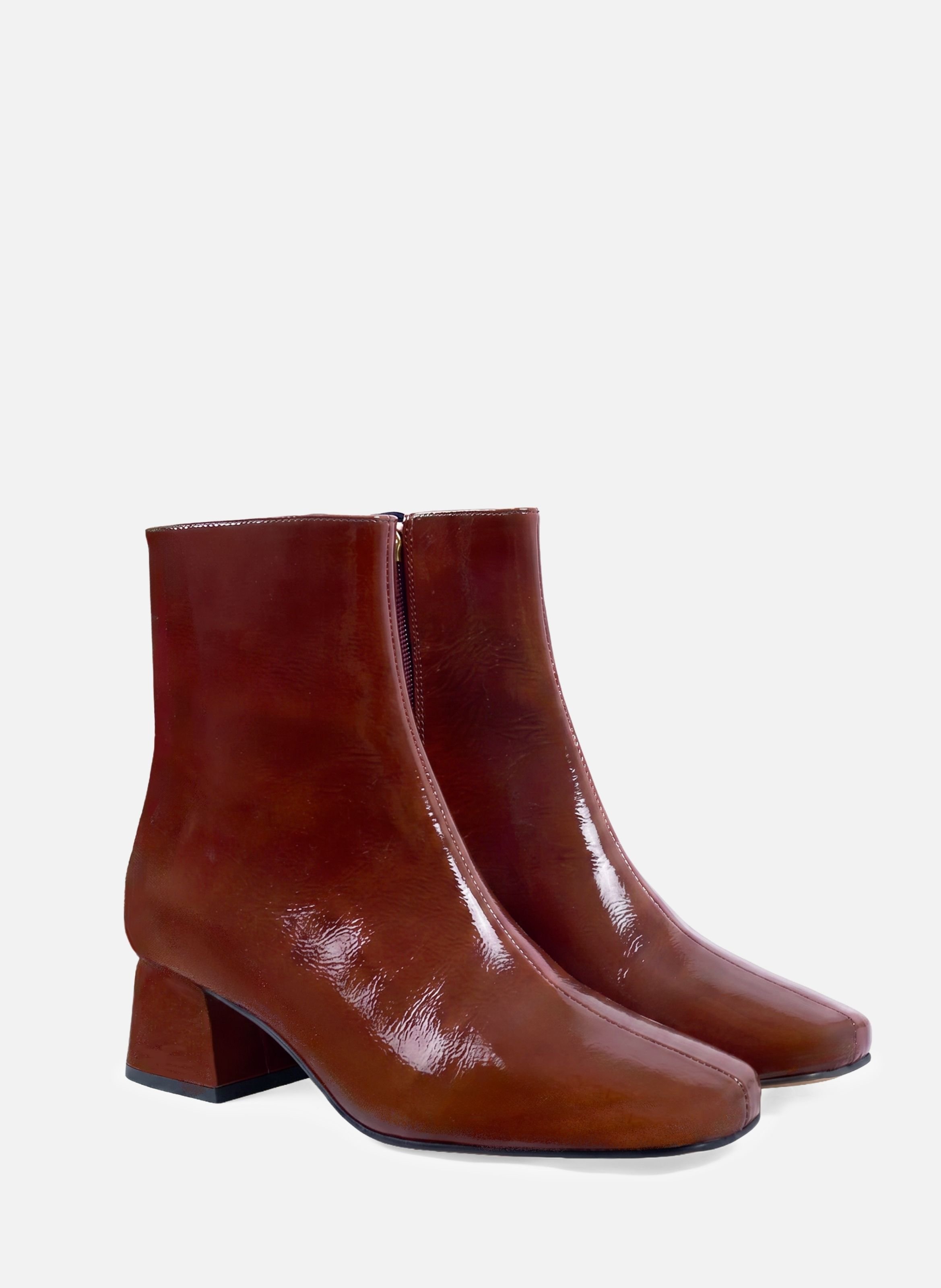 Diane patent leather square heel ankle boots JULES & JENN Red