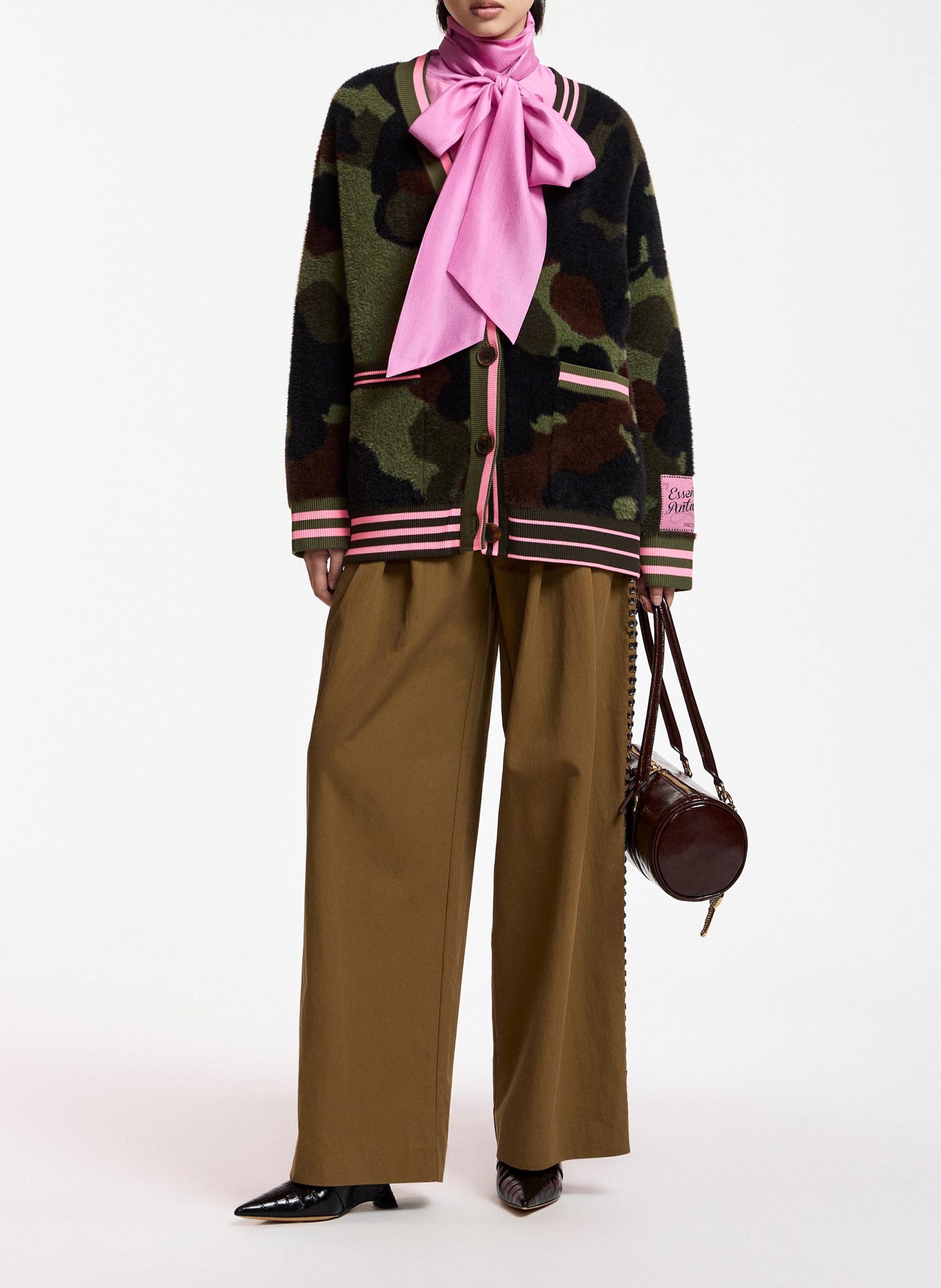 Cardigan ample col v motif camouflage ESSENTIEL ANTWERP Vert