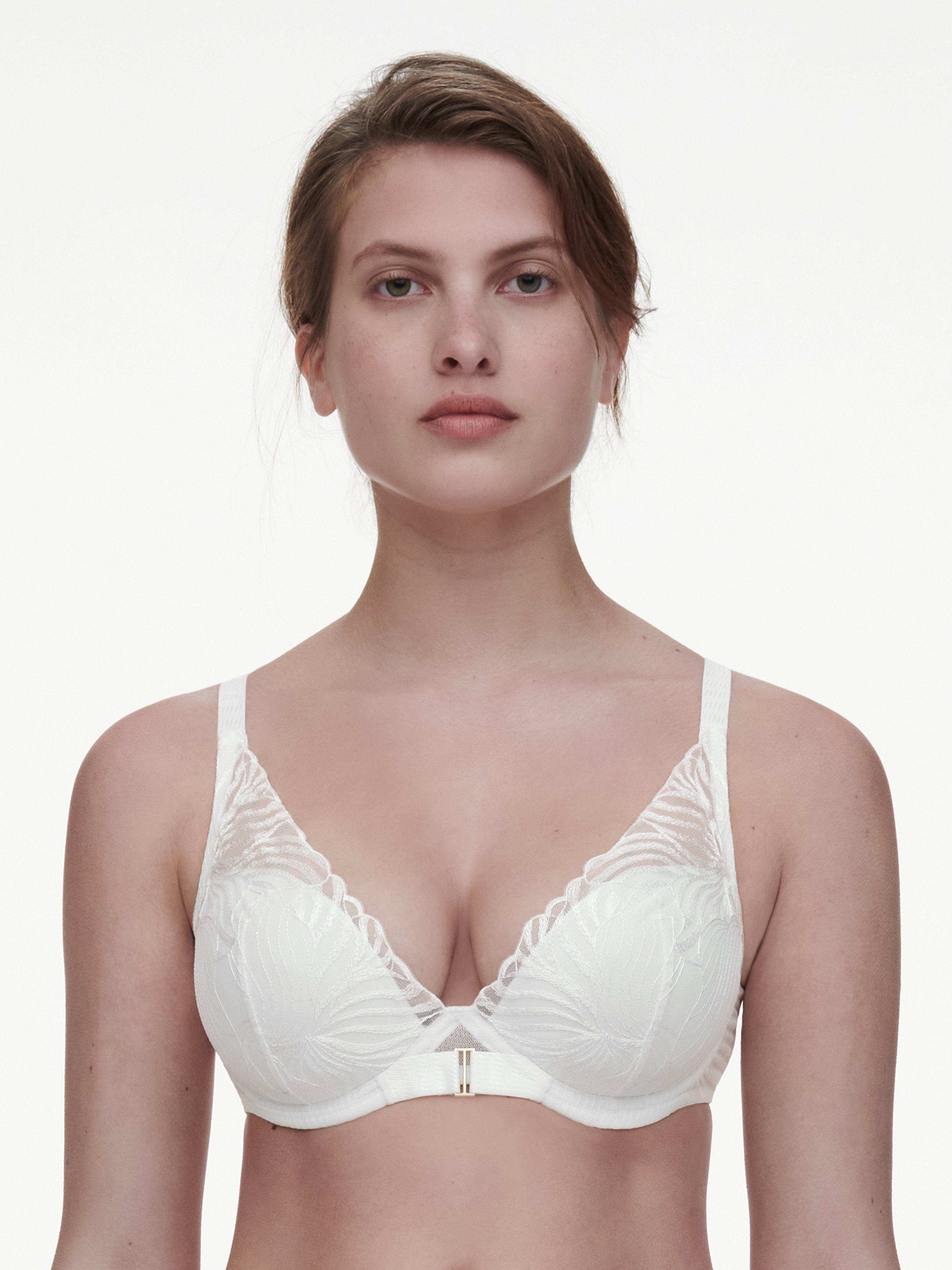 Plunging padded bra with embroidery CHANTELLE Beige