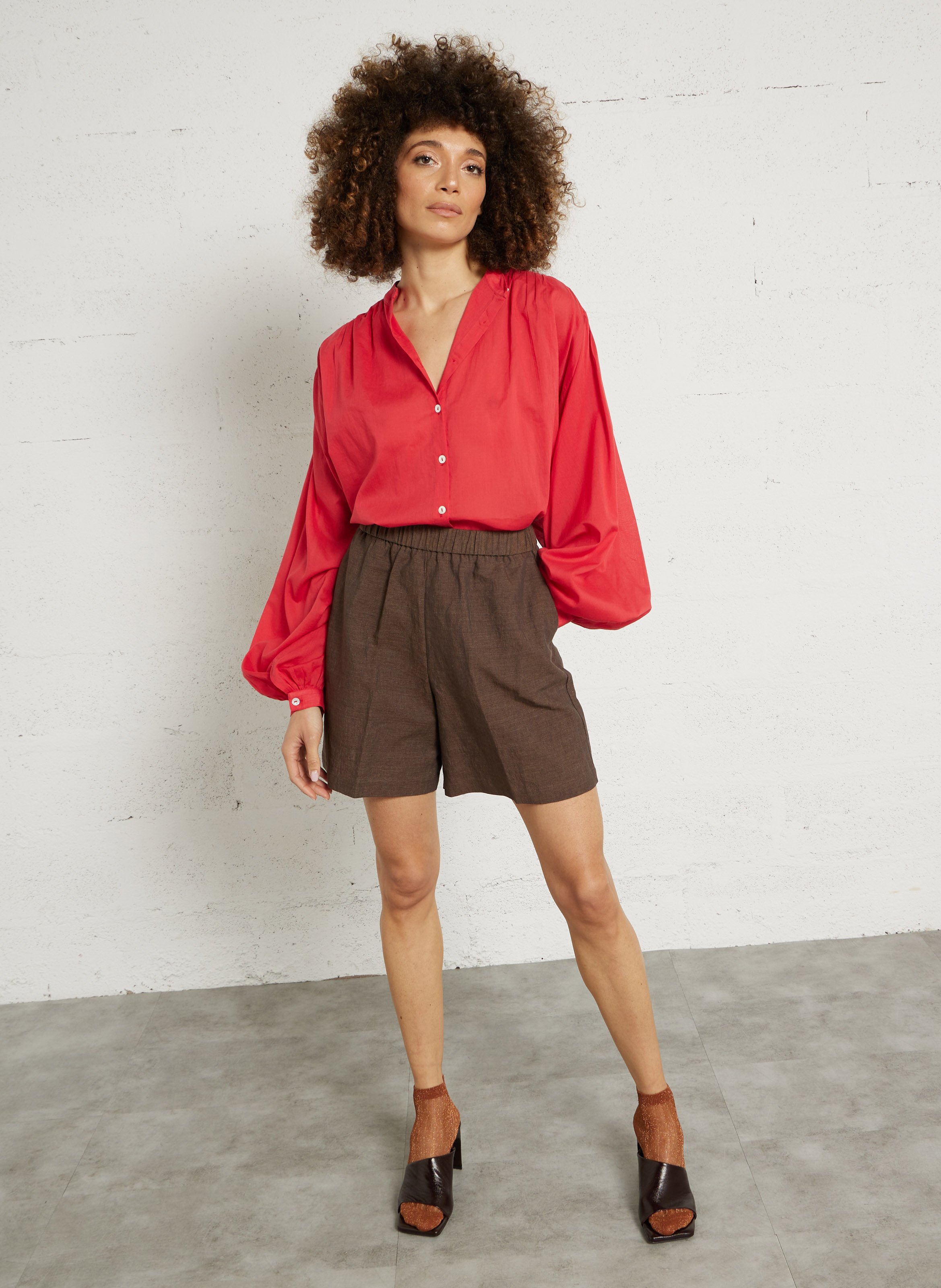 Straight linen and cotton-blend shorts POMANDERE Brown