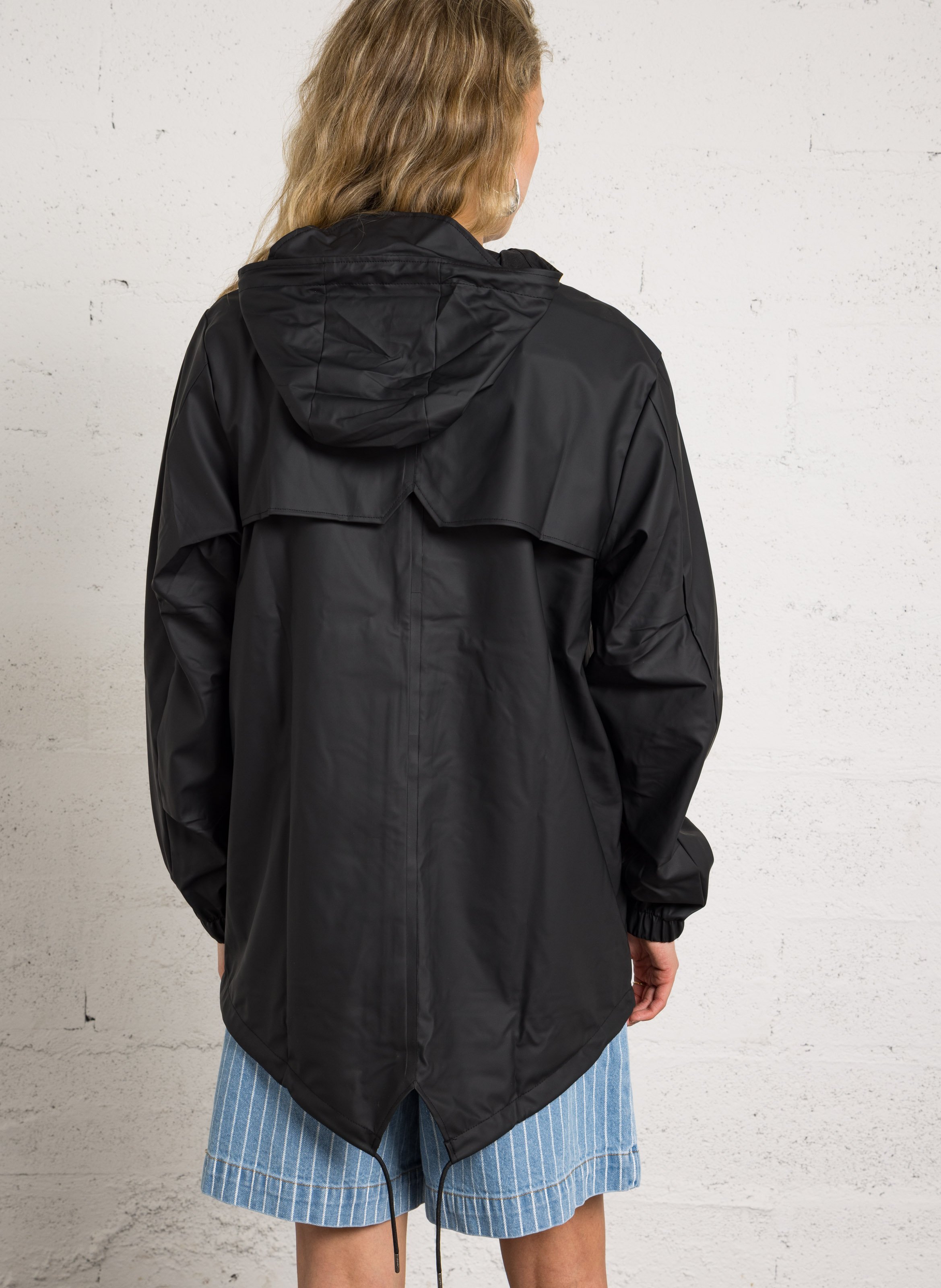 Parka oversize col montant à capuche RAINS Noir