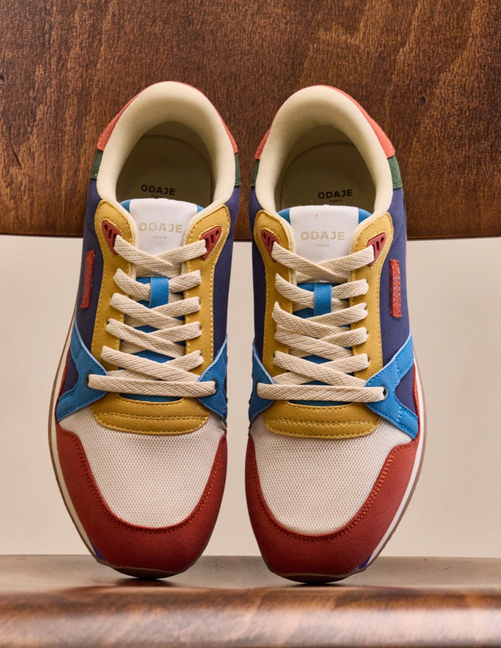 Baskets basses ODAJE Rouge