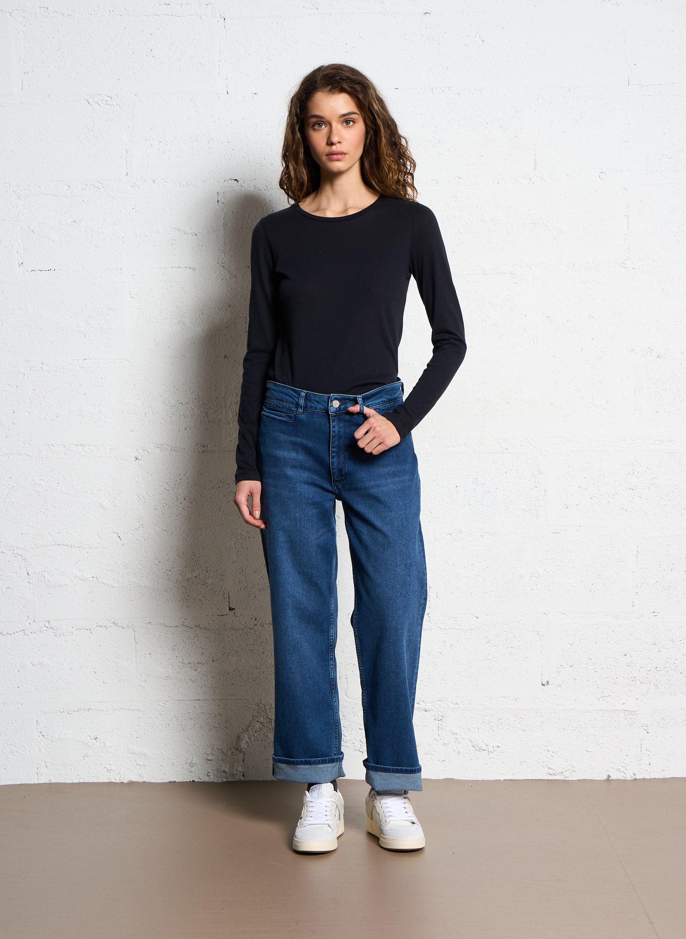 Tee-shirt col rond en coton et cachemire mélangé MAJESTIC FILATURES Noir