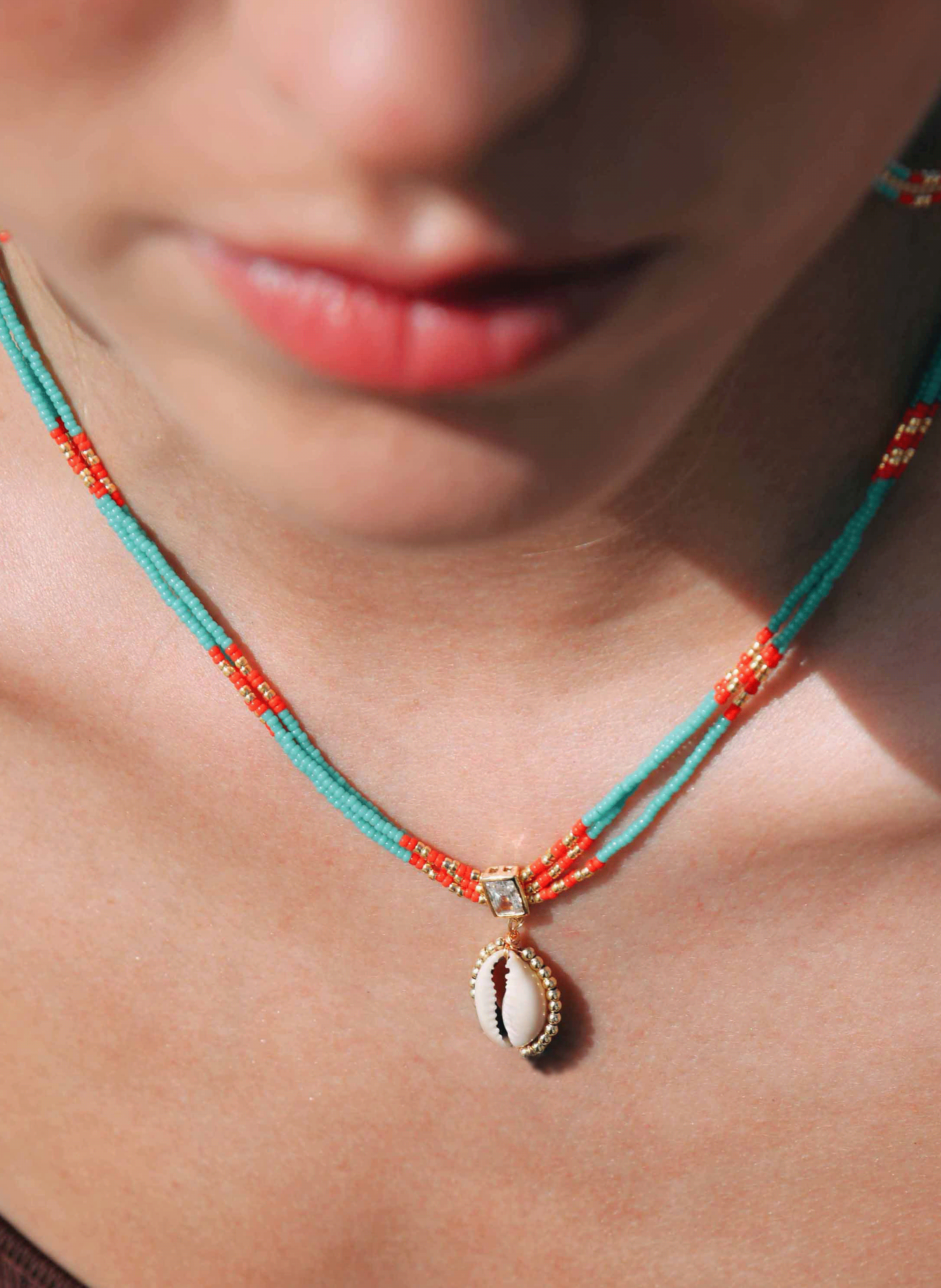 Adjustable multi-strand necklace with pearl and central pendant HIPANEMA Blue