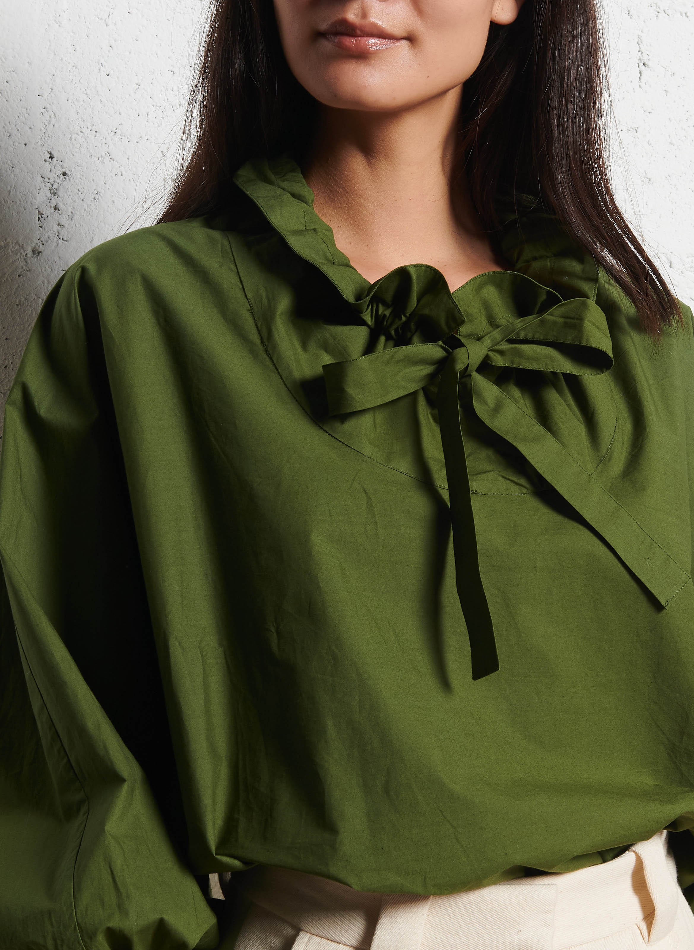 Loose-fitting plain cotton blouse V DE VINSTER Khaki