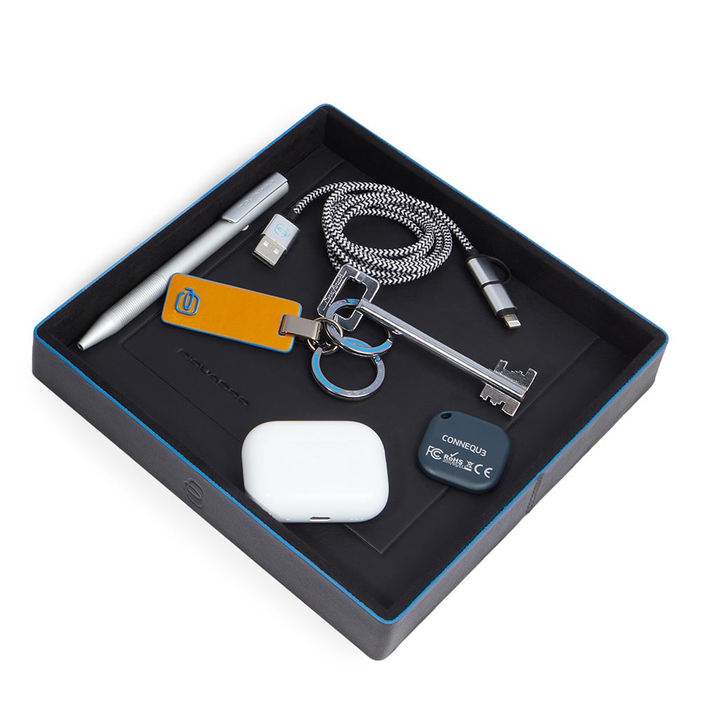 Leather catchall PIQUADRO Black