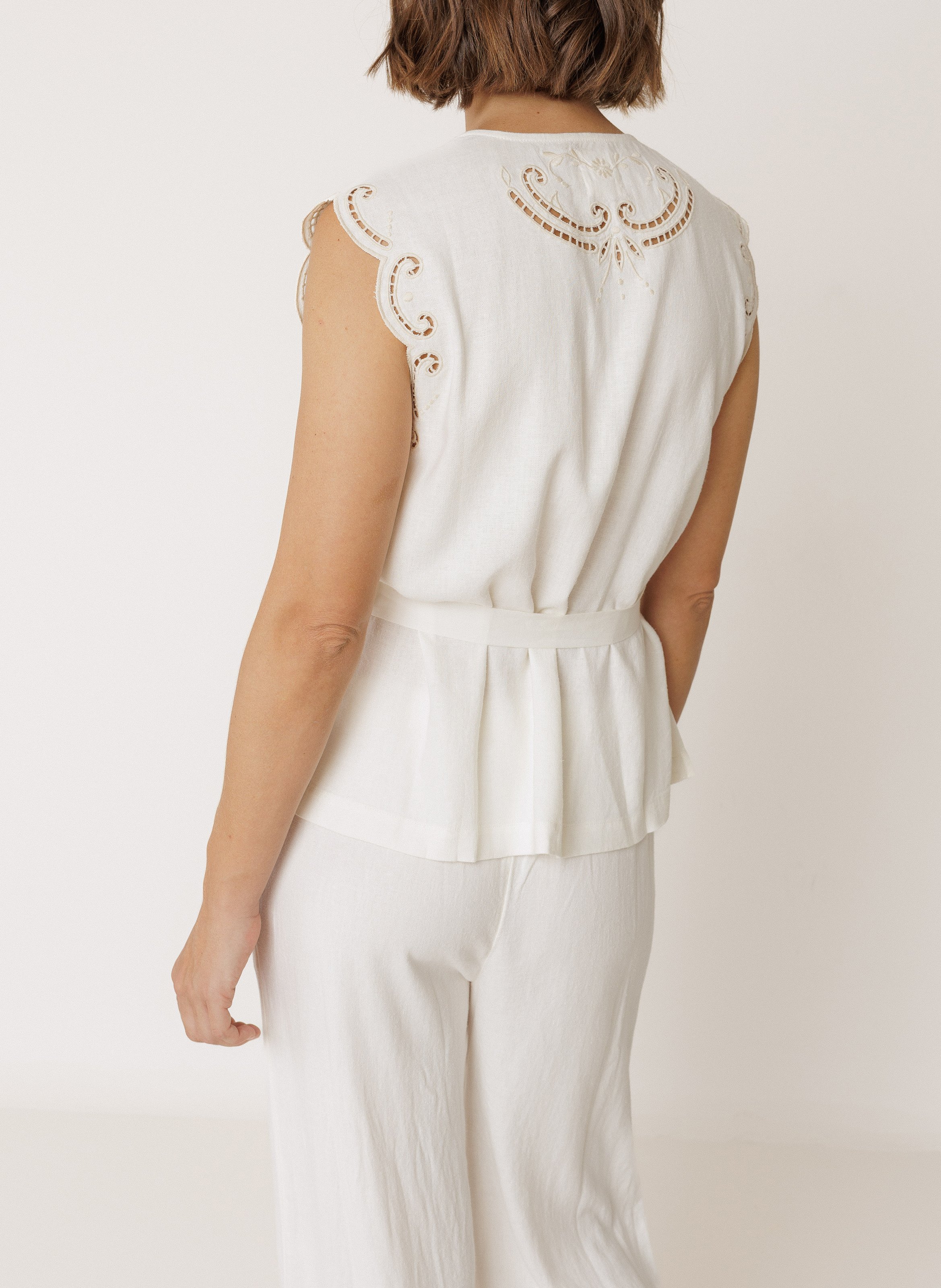 Bluse mit V-Ausschnitt INDI & COLD Beige