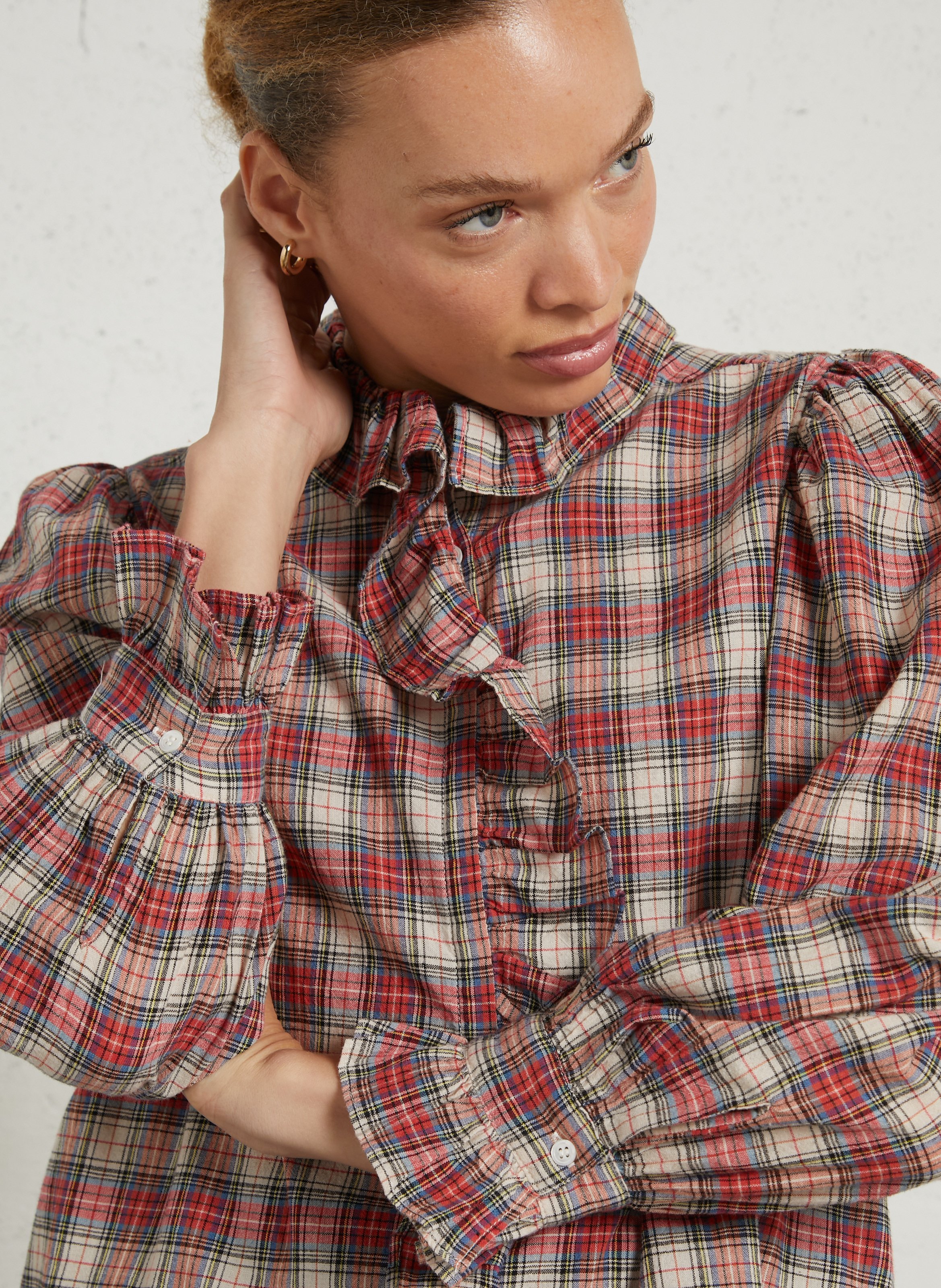 Chemise col rond en coton FEEKA Rouge