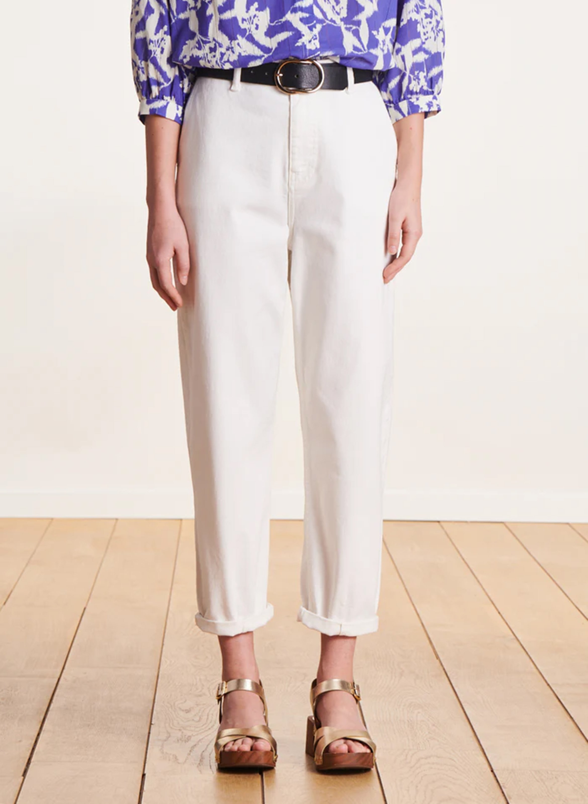 High Waist Mom Jeans aus Bio-Baumwoll-Mix LA FEE MARABOUTEE Weiss