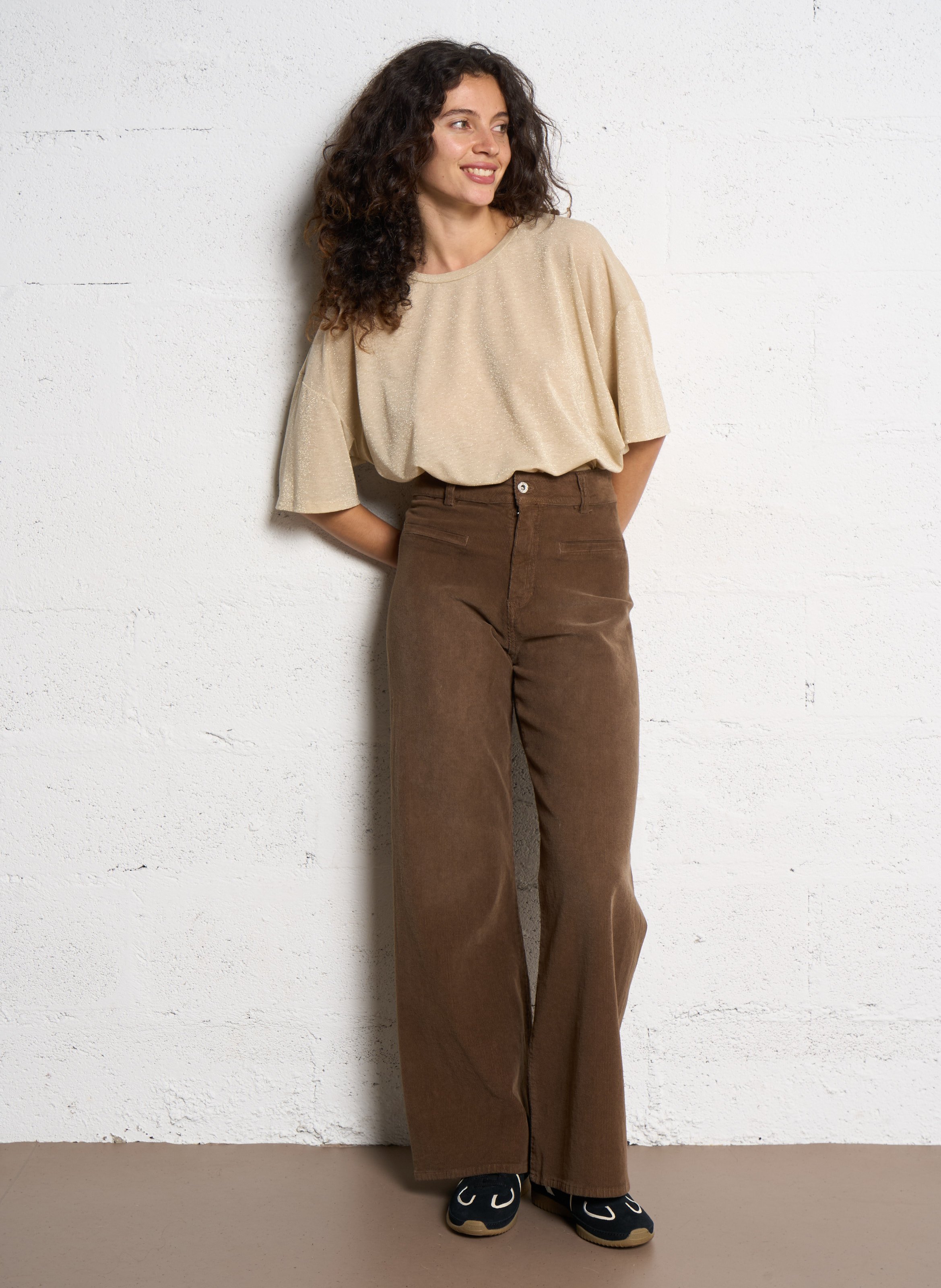 Flowy loose sequined t-shirt PLEASE Beige