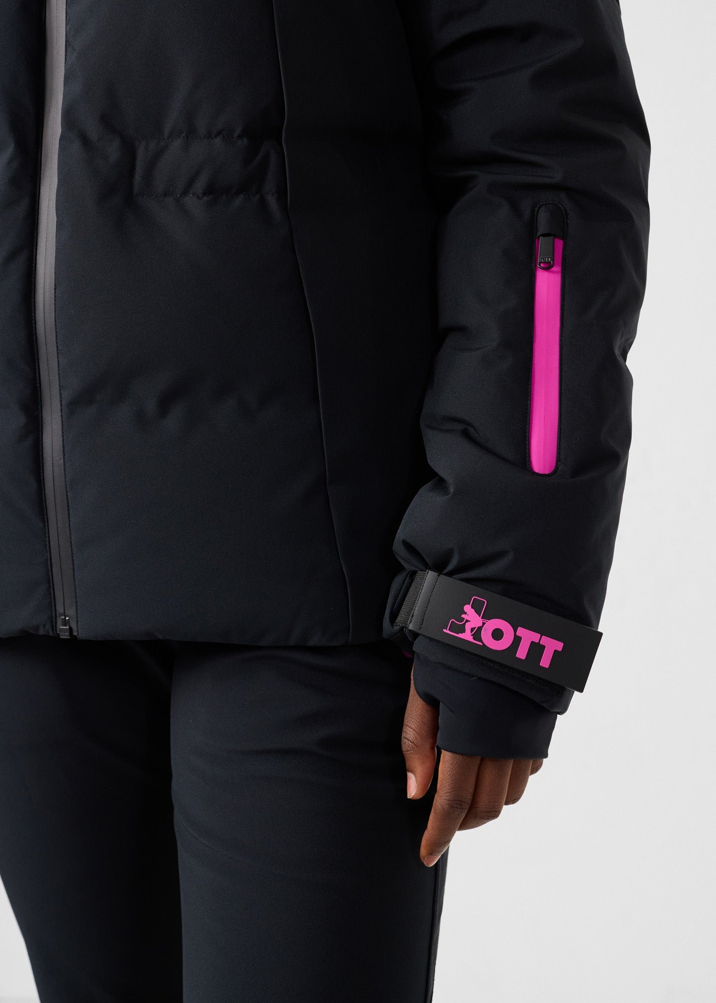 Soldanelle extreme cold ski jacket JOTT Black