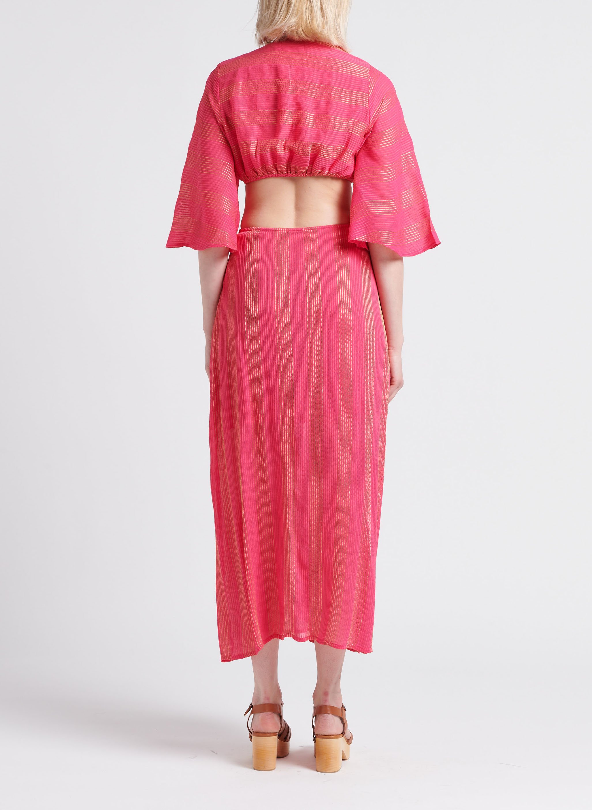 Lange jurk met V-hals en openingen SUNDRESS Roze