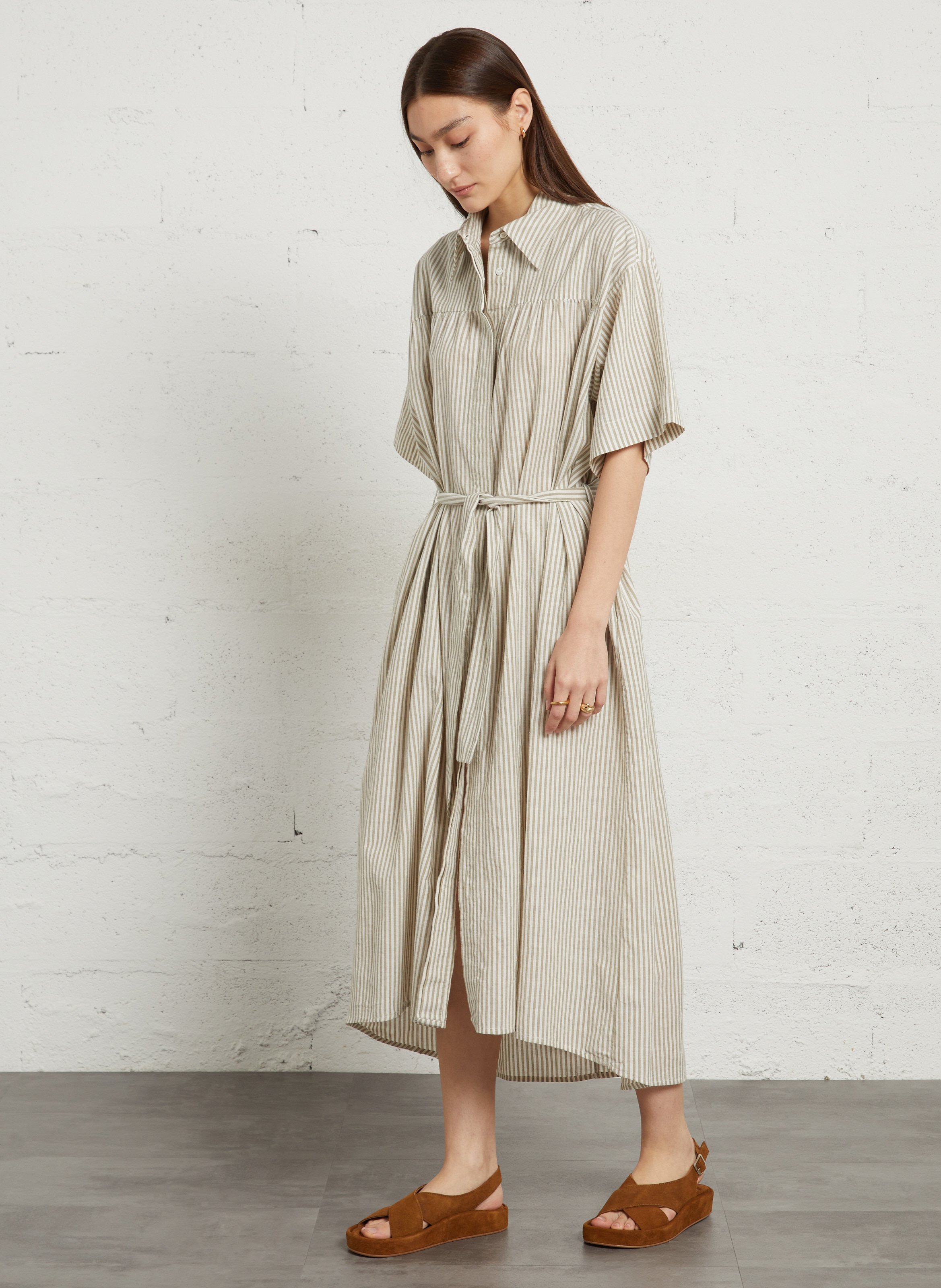 Platte sandalen met platformzolen van leer MELLOW YELLOW Bruin