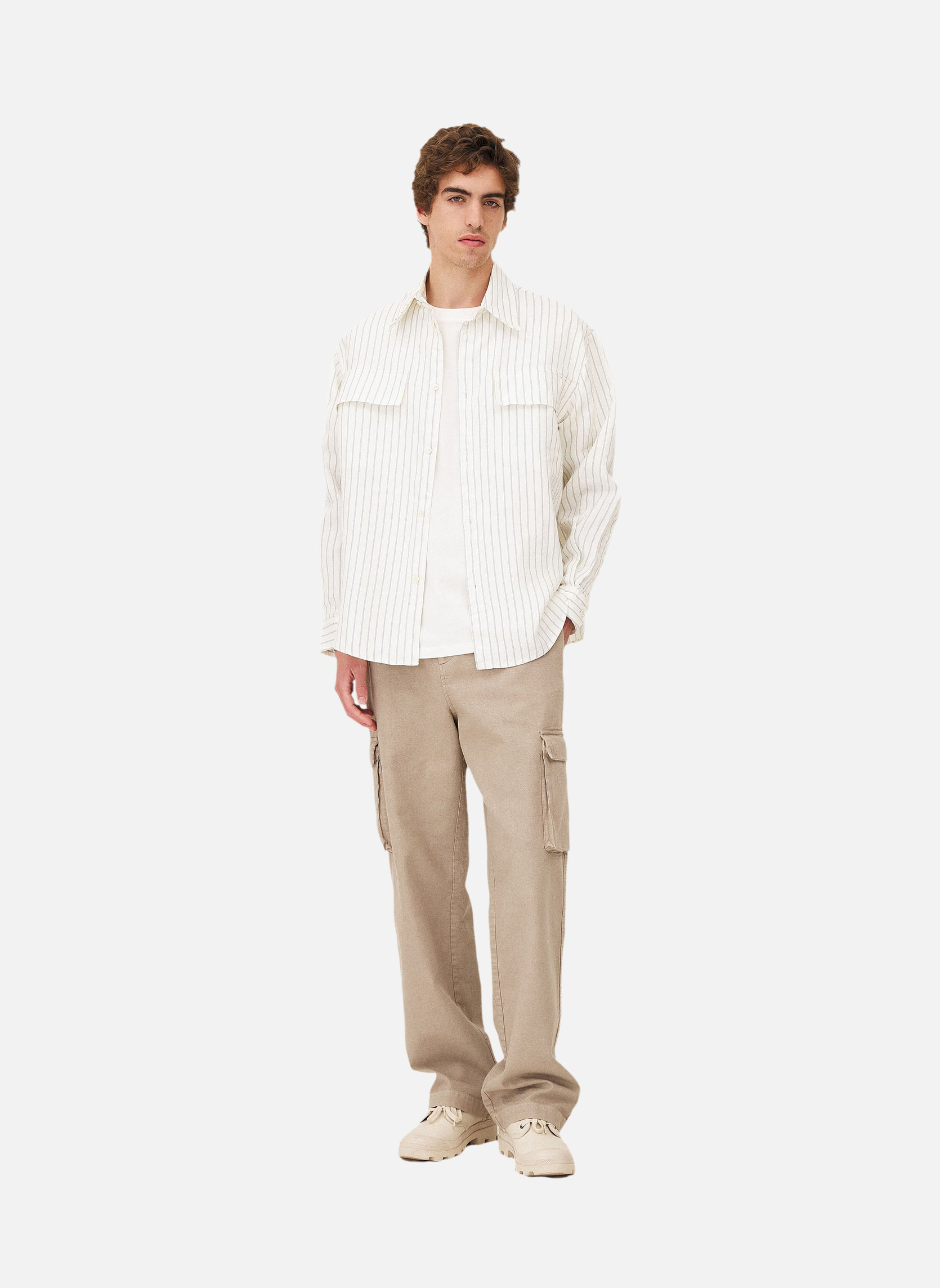 Wide military cargo pants in greige Noyoco Beige