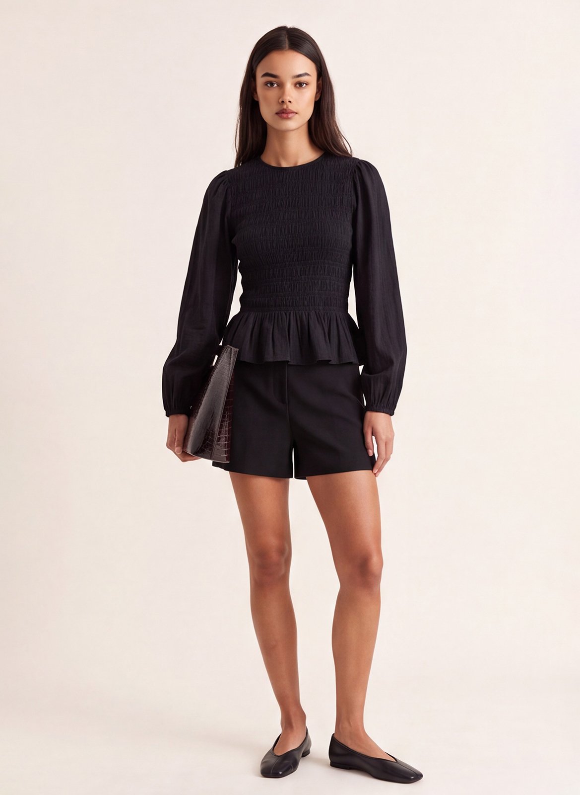 Effen rechtvallende blouse met smockwerk KOOKAI Zwart