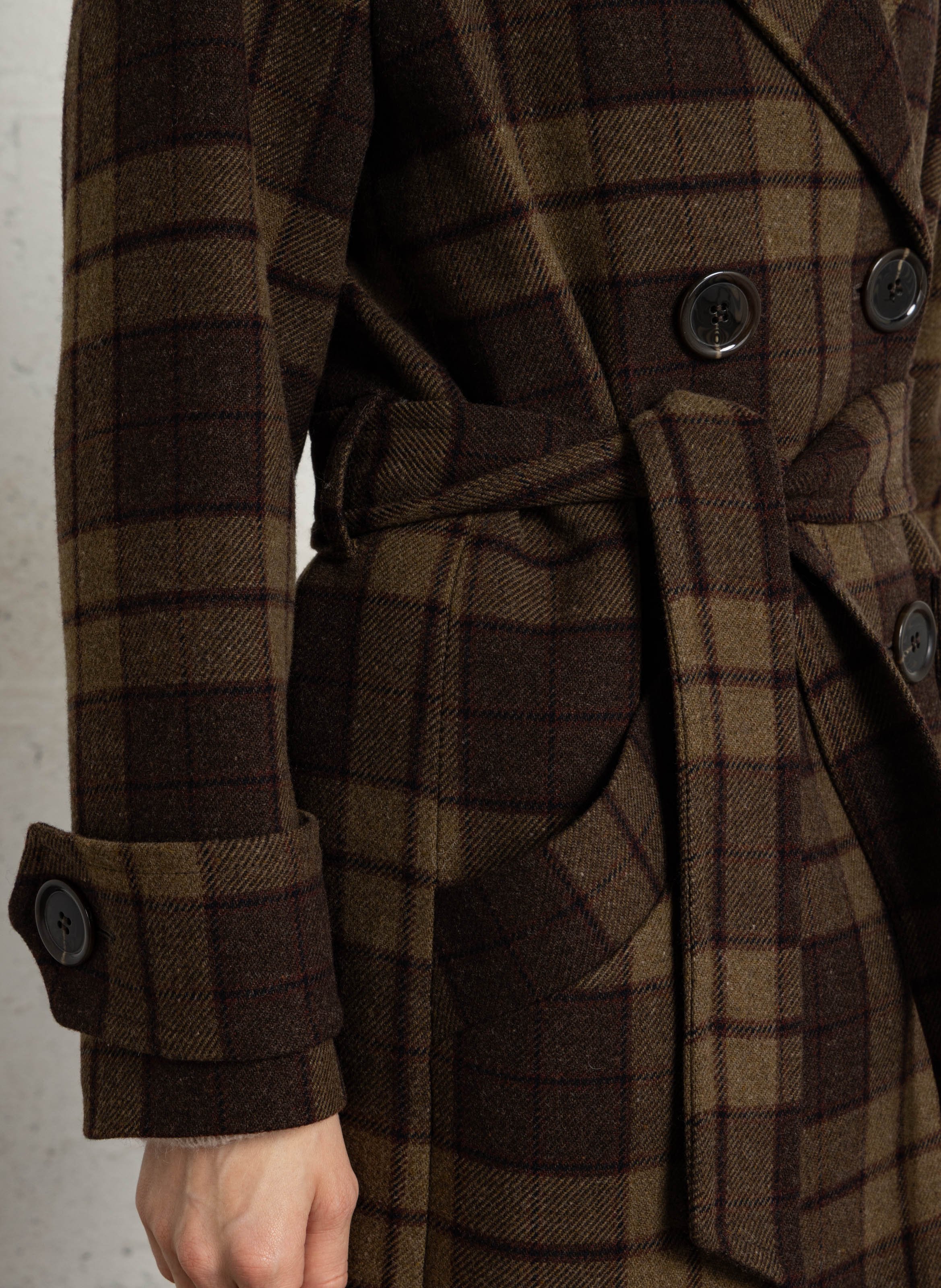 Manteau long ceinturé en laine mélangée MAISON 123 Vert