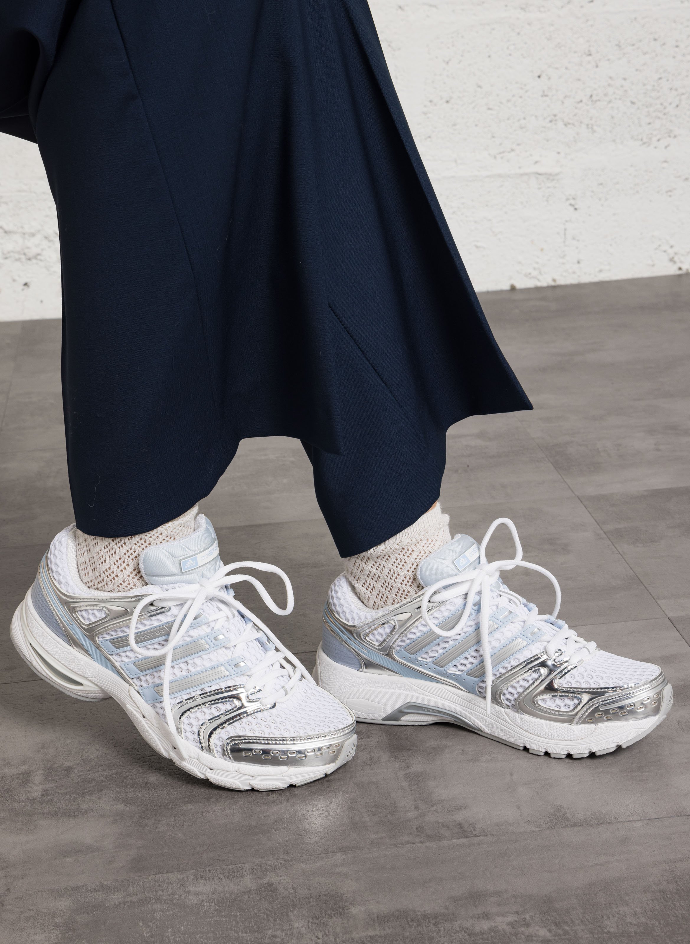 Low-top trainers ADIDAS White