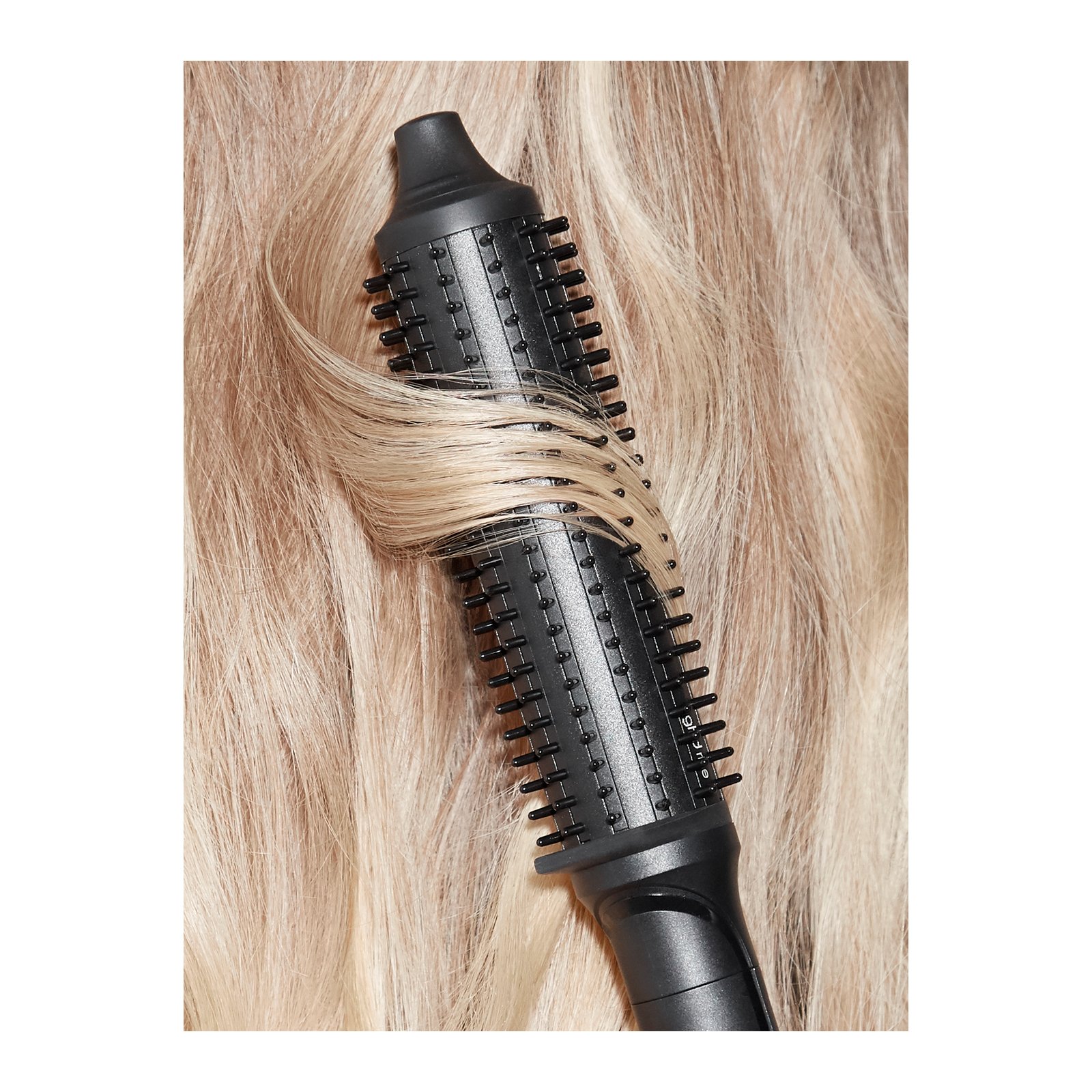 GHD Volumising Rise Brush (TM) GHD Noir