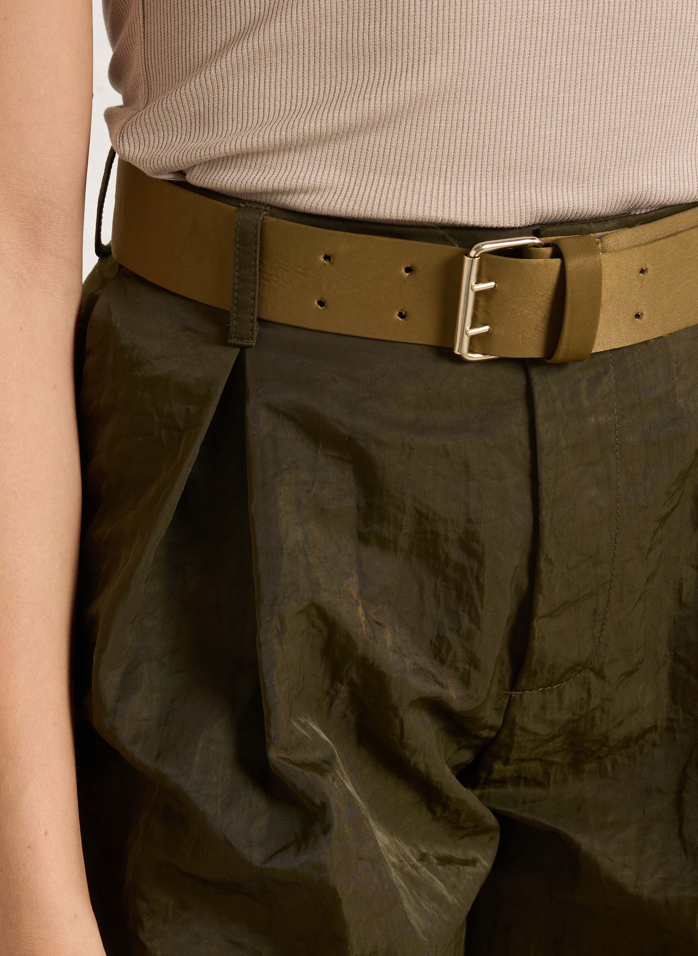 Broek met ballonvormige pijpen en ceintuur IMPERIAL Groen