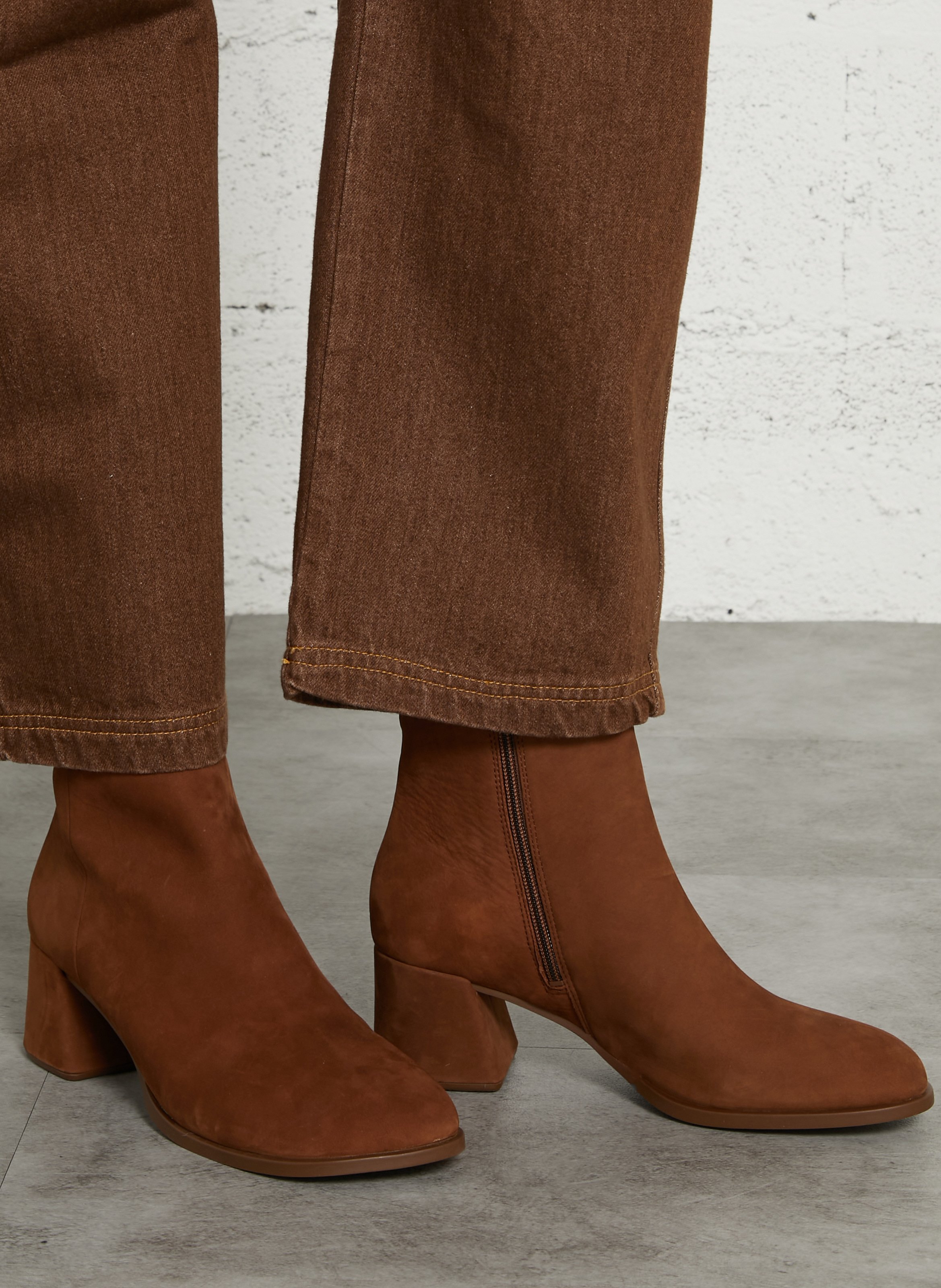 Bottines à talons unies en cuir CAMPER Marron