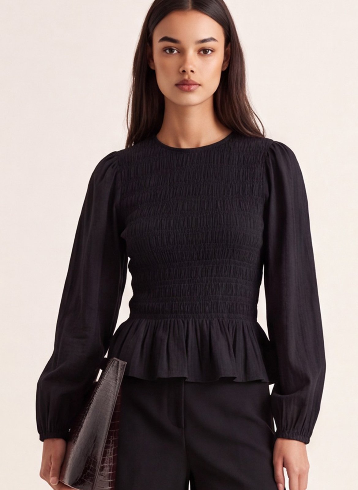 Effen rechtvallende blouse met smockwerk KOOKAI Zwart
