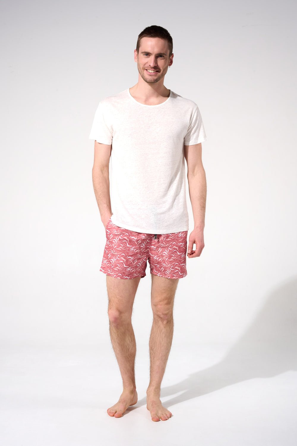 Short-sleeved T-shirt with round neckline APNEE White