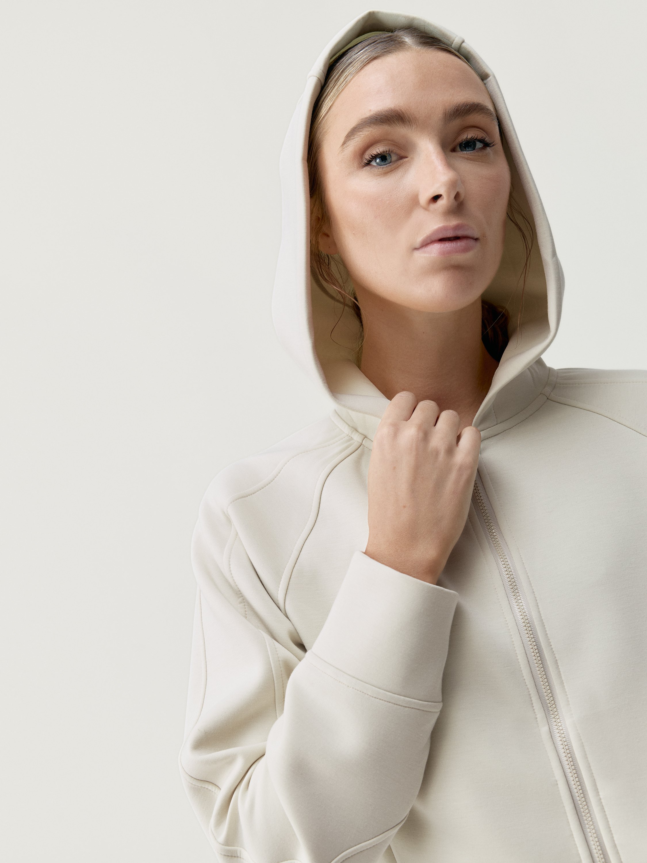 Comfortable sports sweatshirt BORN LIVING YOGA White