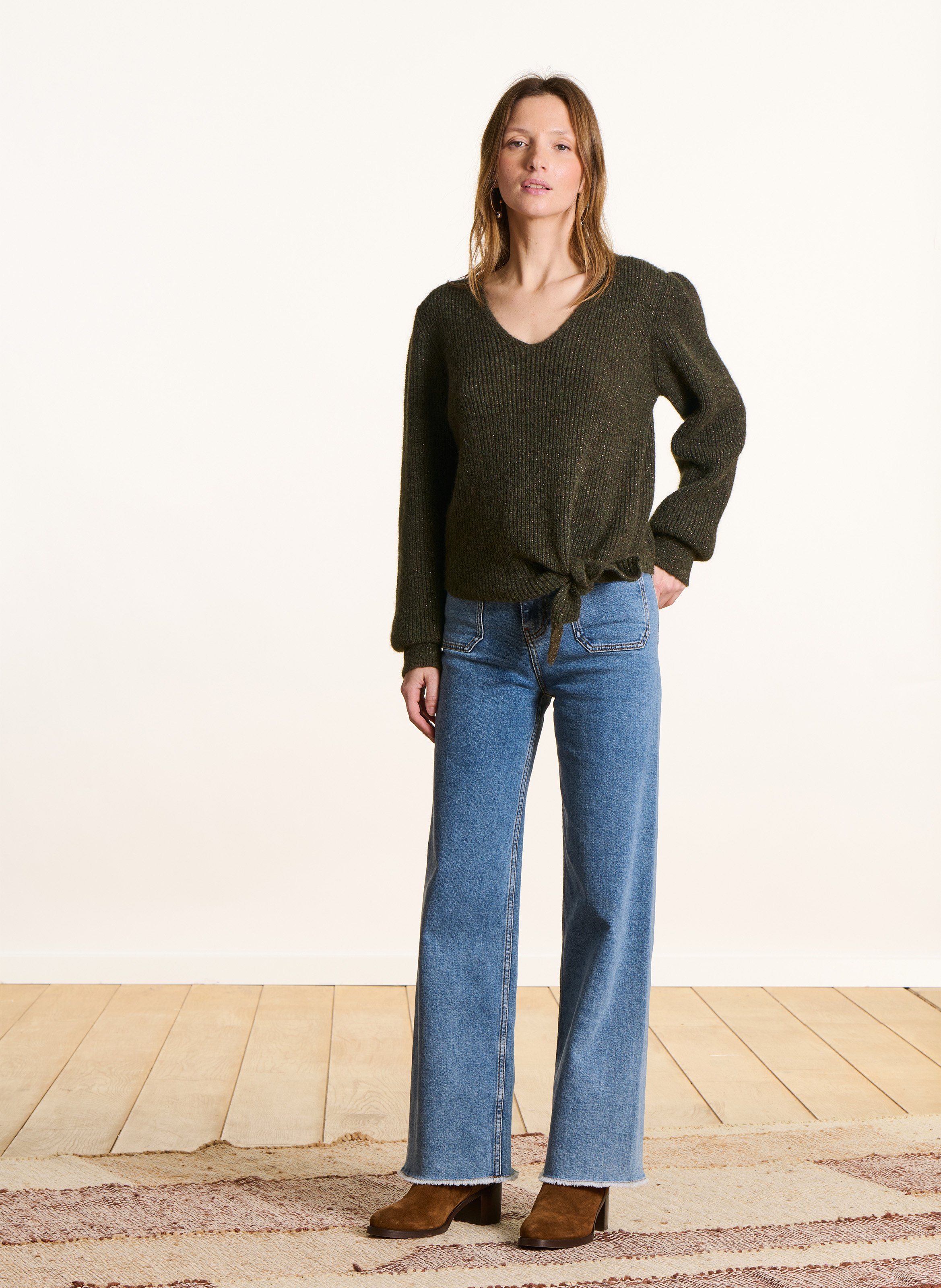 Pull droit col V en maille métallisée LA FEE MARABOUTEE Vert