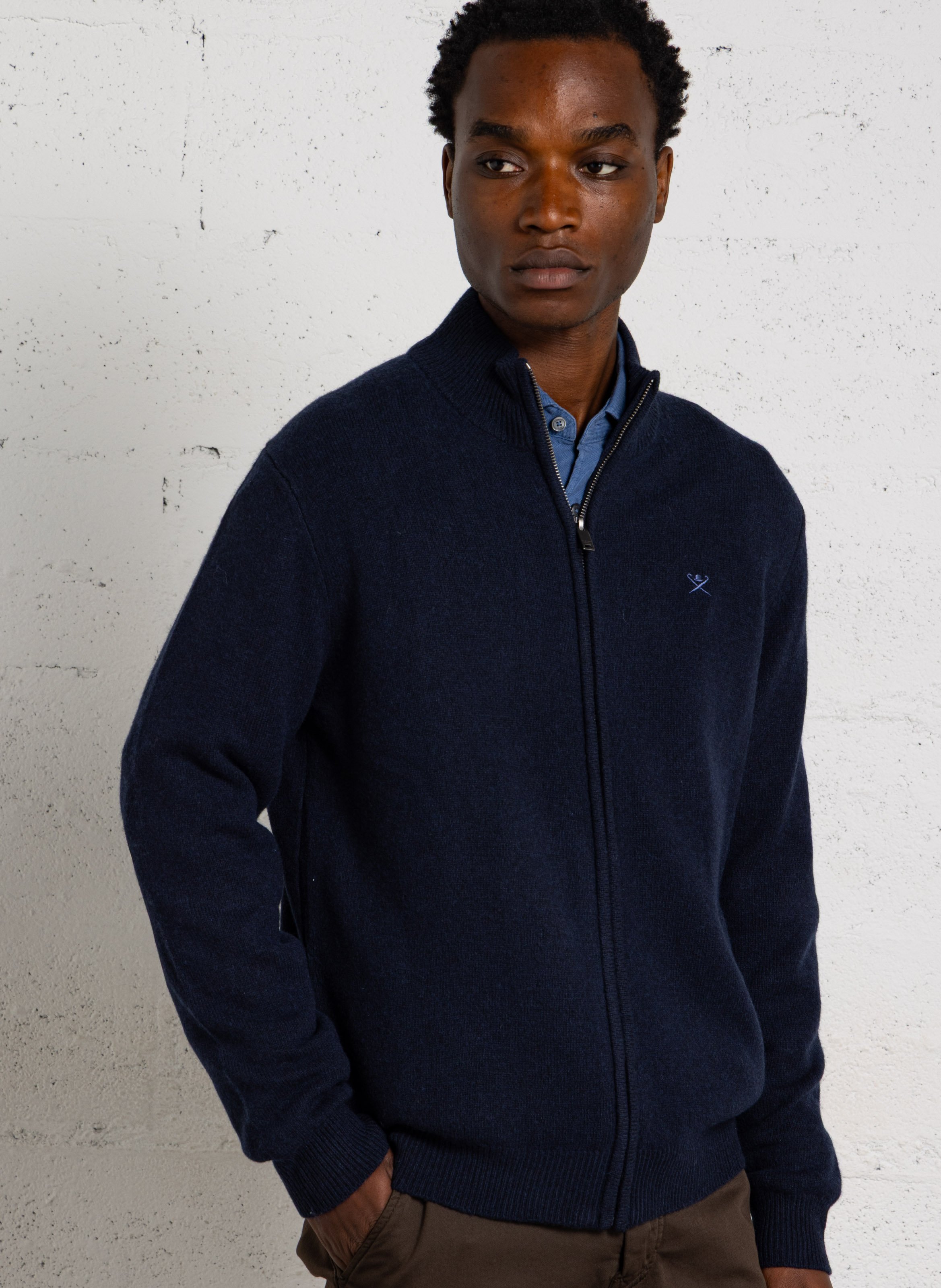 Gilet droit col montant brodé en laine HACKETT