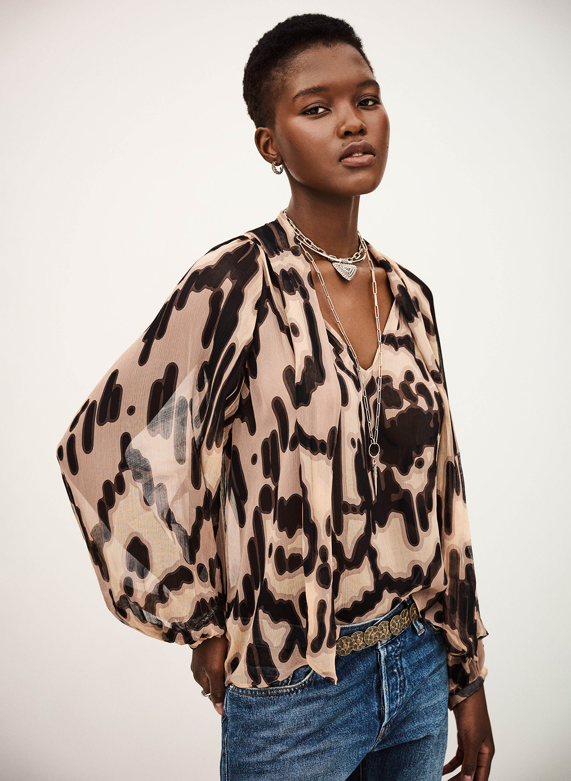 Printed lavallière V-neck blouse BA&amp;SH Pink
