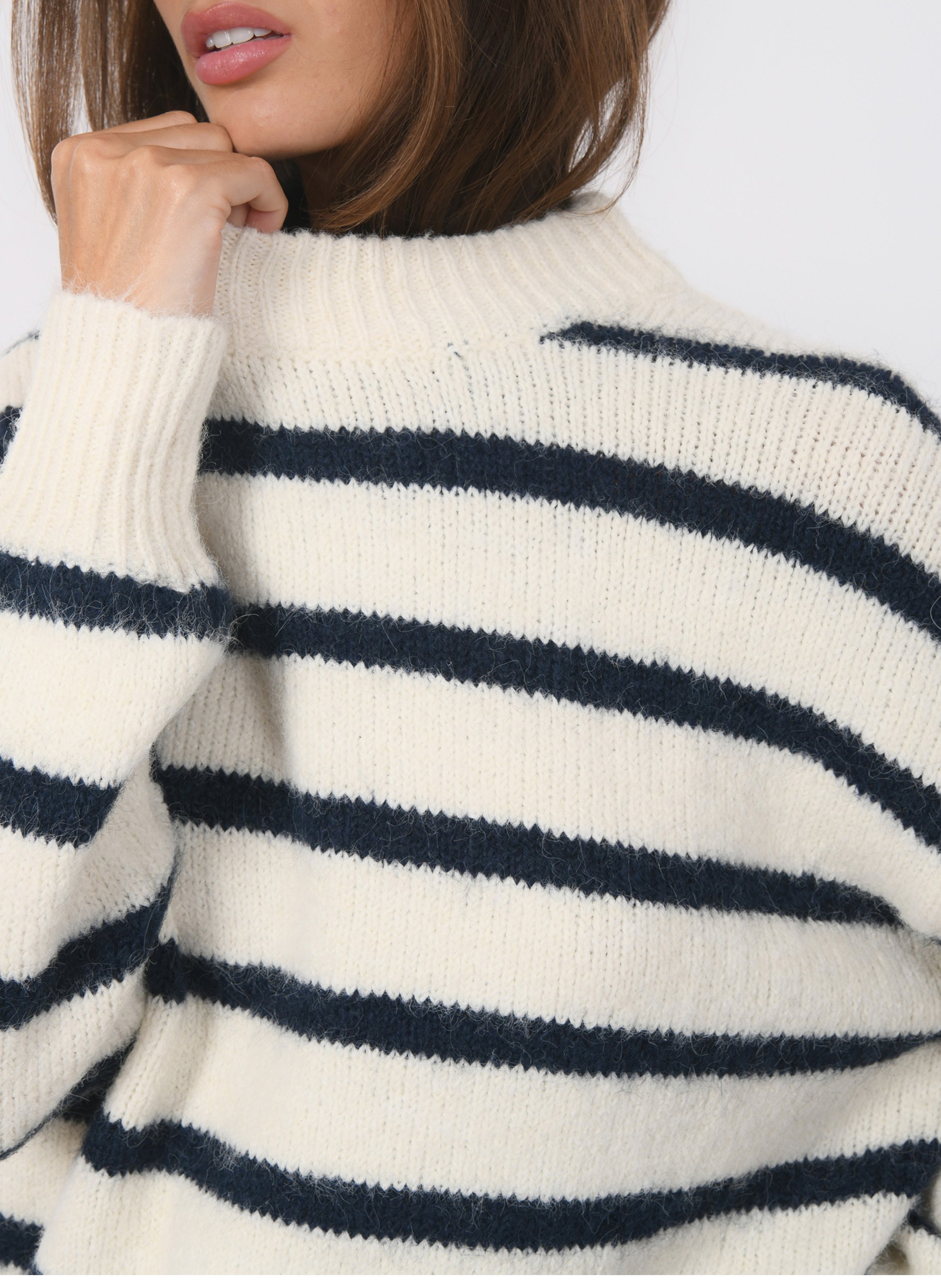 Pull oversize col montant à rayures KOOKAI Blanc