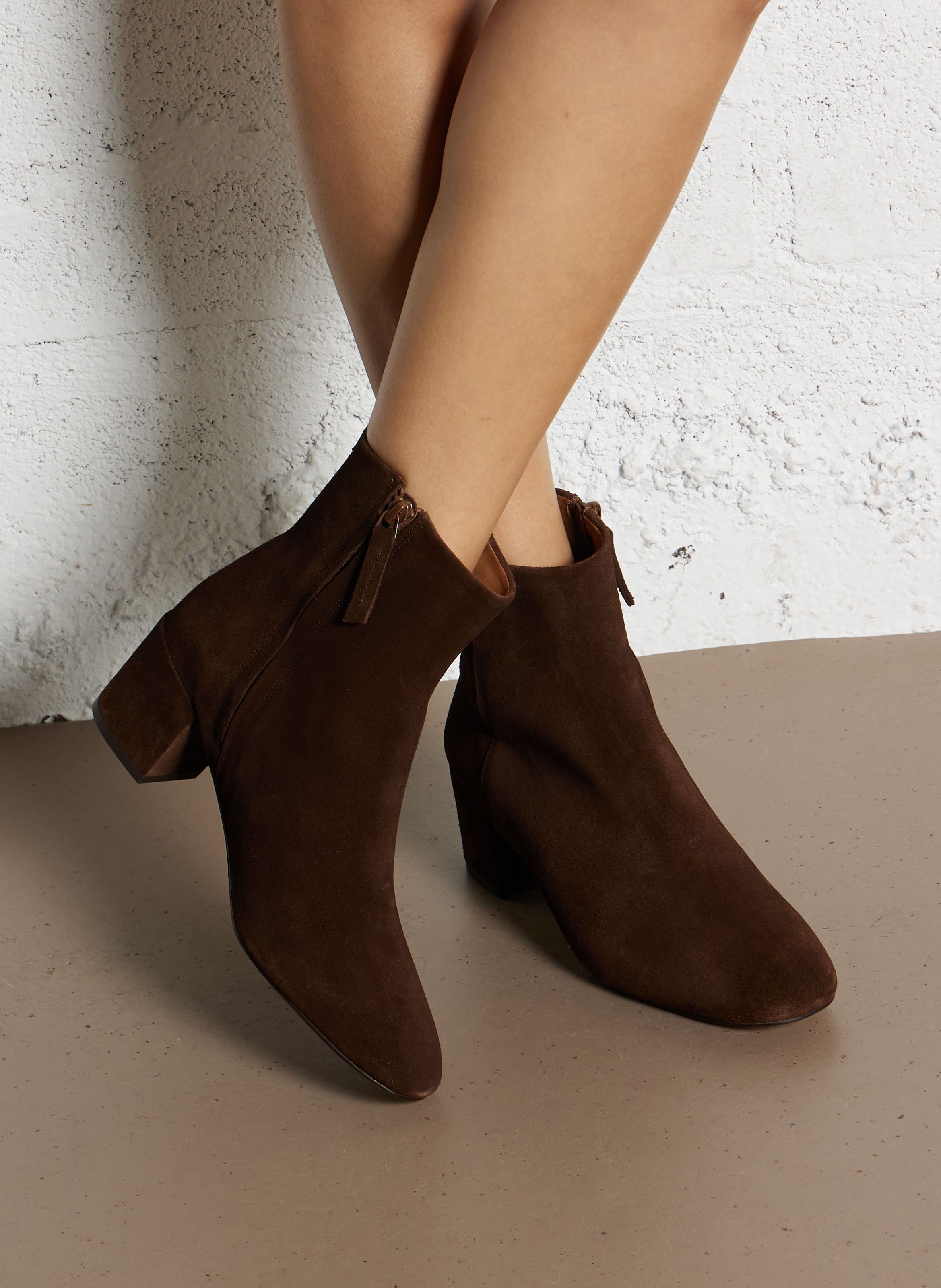 Einfarbige Wildleder-Stiefeletten ANTHOLOGY PARIS Braun