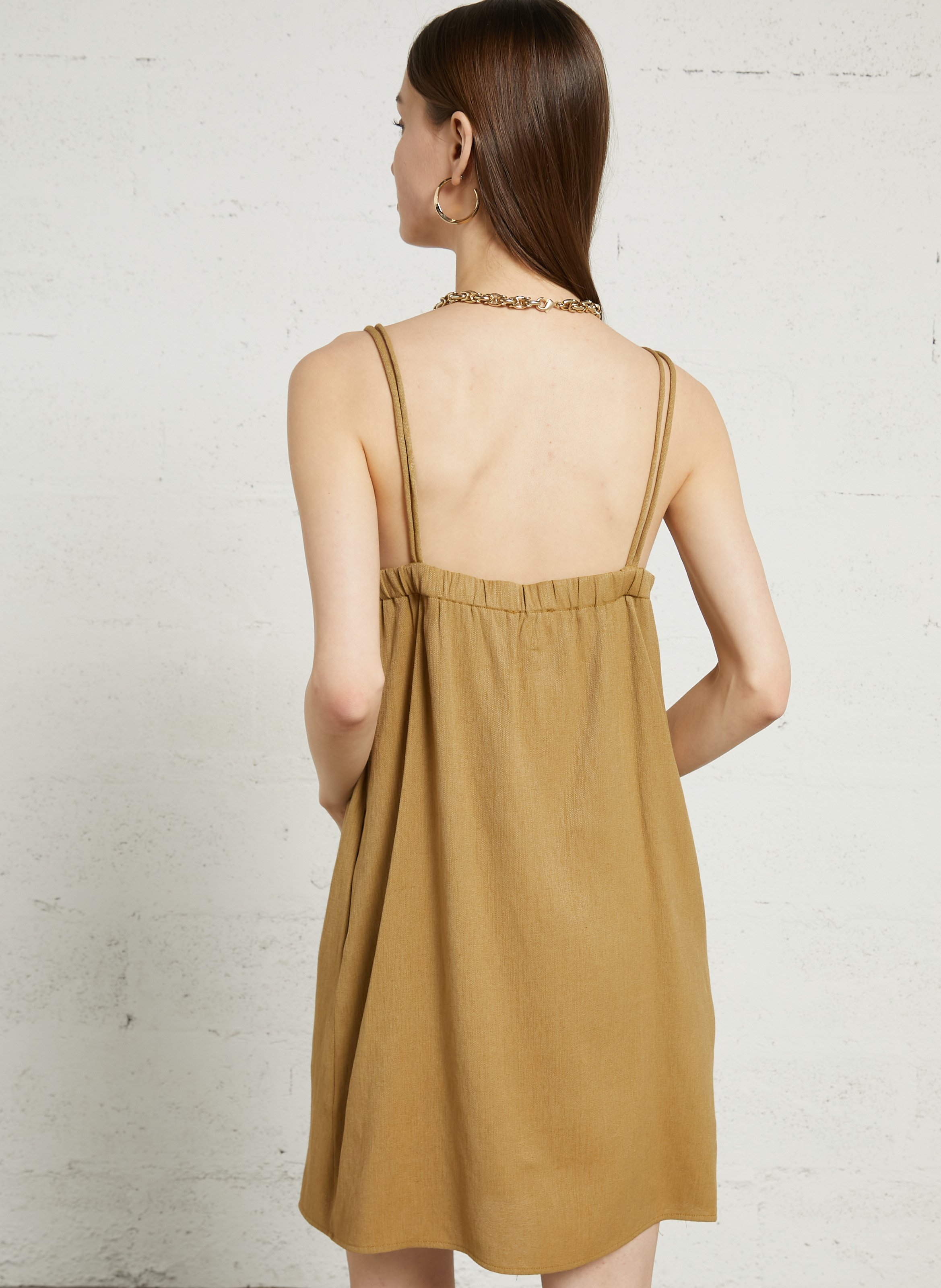Robe courte col carré  THE KORNER Beige