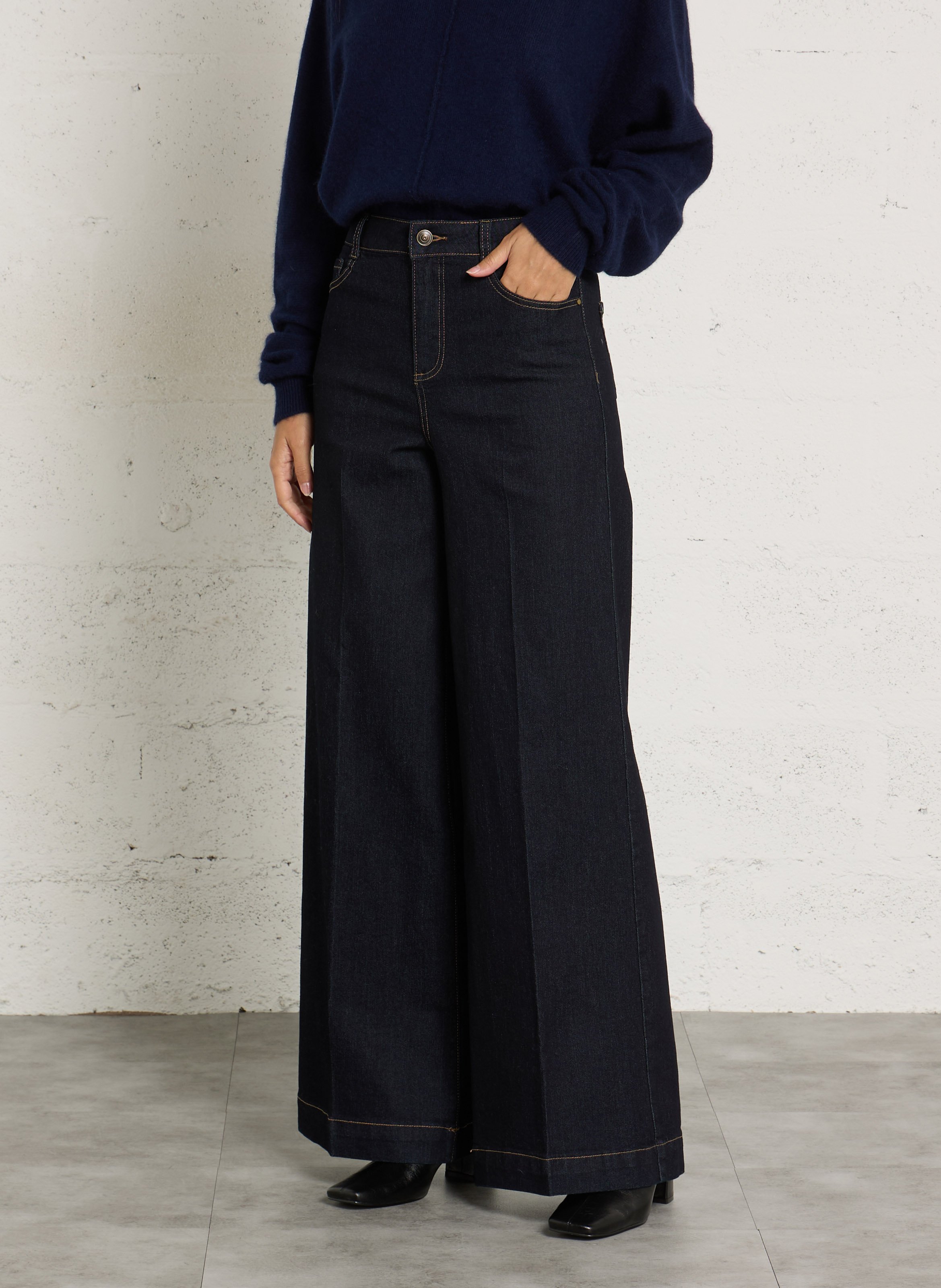 <p>Loose jeans, wide leg, length 34</p> MAISON 123 Blue