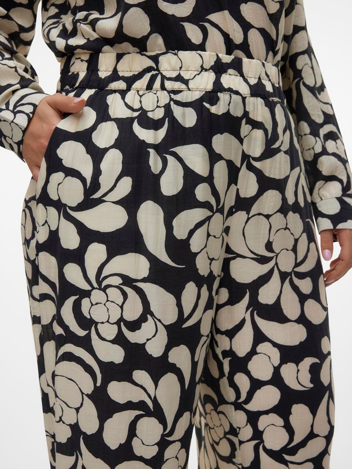 Pantalon large taille haute imprimé VERO MODA CURVE Noir