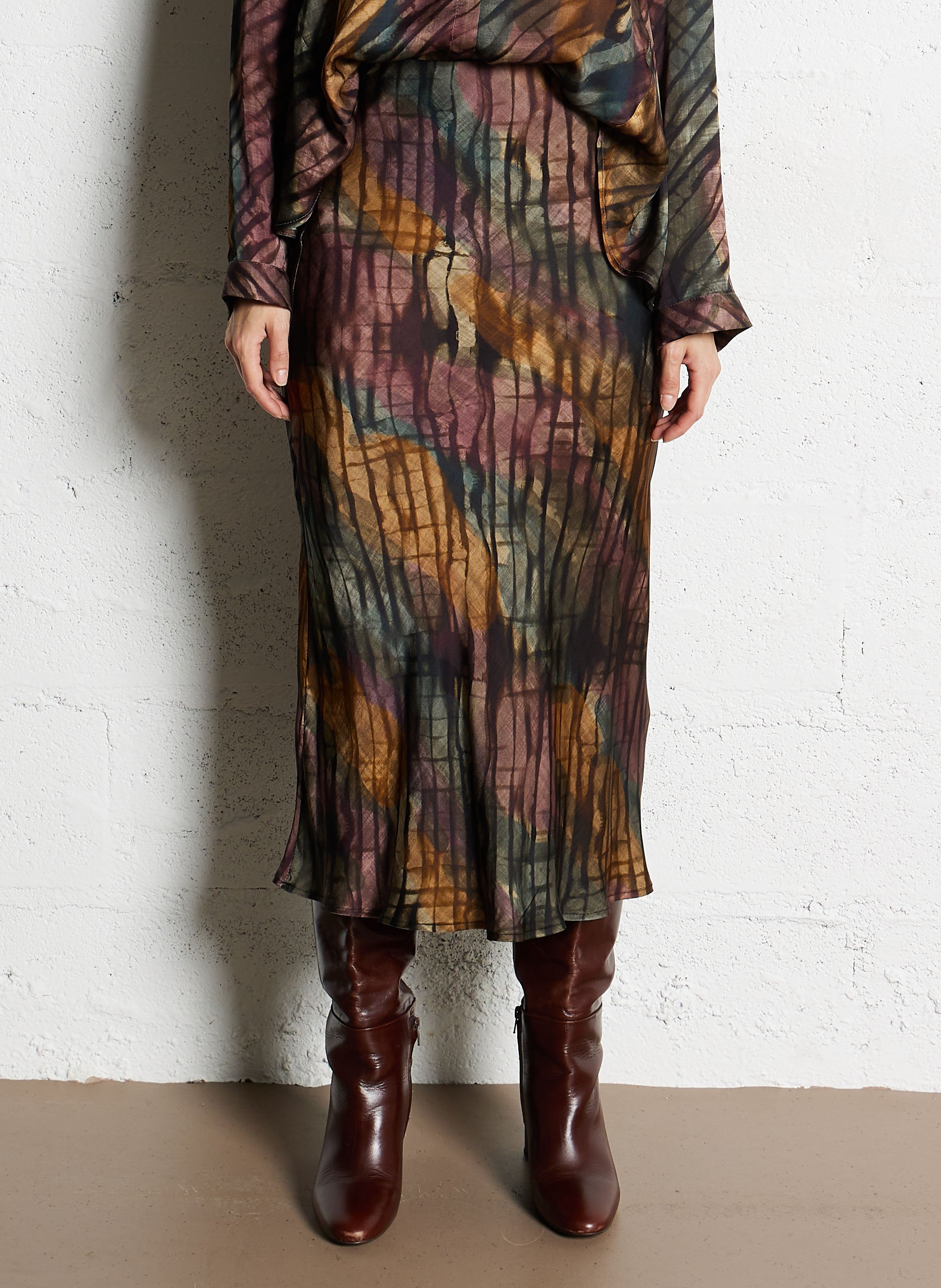 Long satin-effect skirt IMPERIAL Multicolored