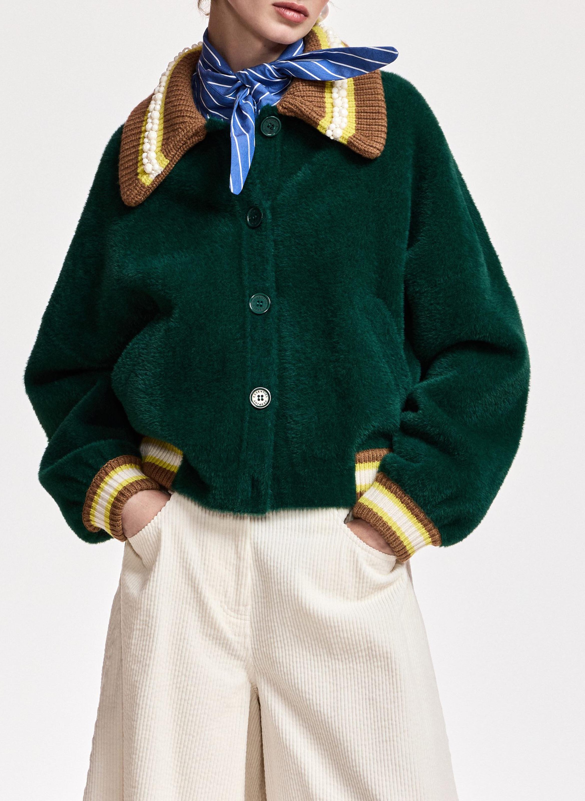 Loose fit cardigan with classic collar and button closure. ESSENTIEL ANTWERP Green